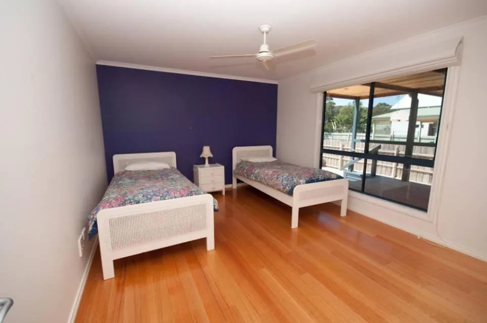 Cambroe - Spacious Family Retreat