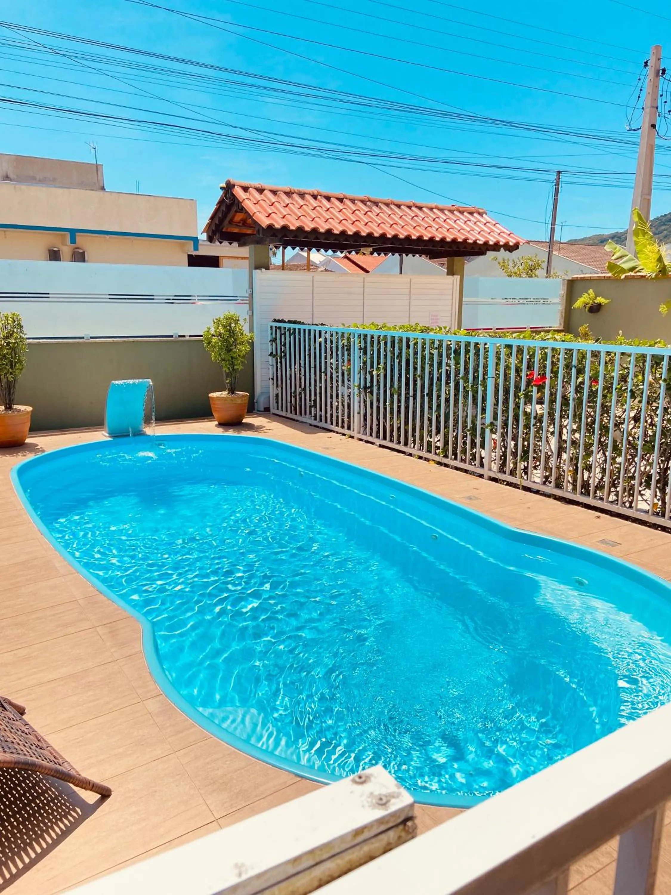 Swimming pool in Pousada Mar de Almirante