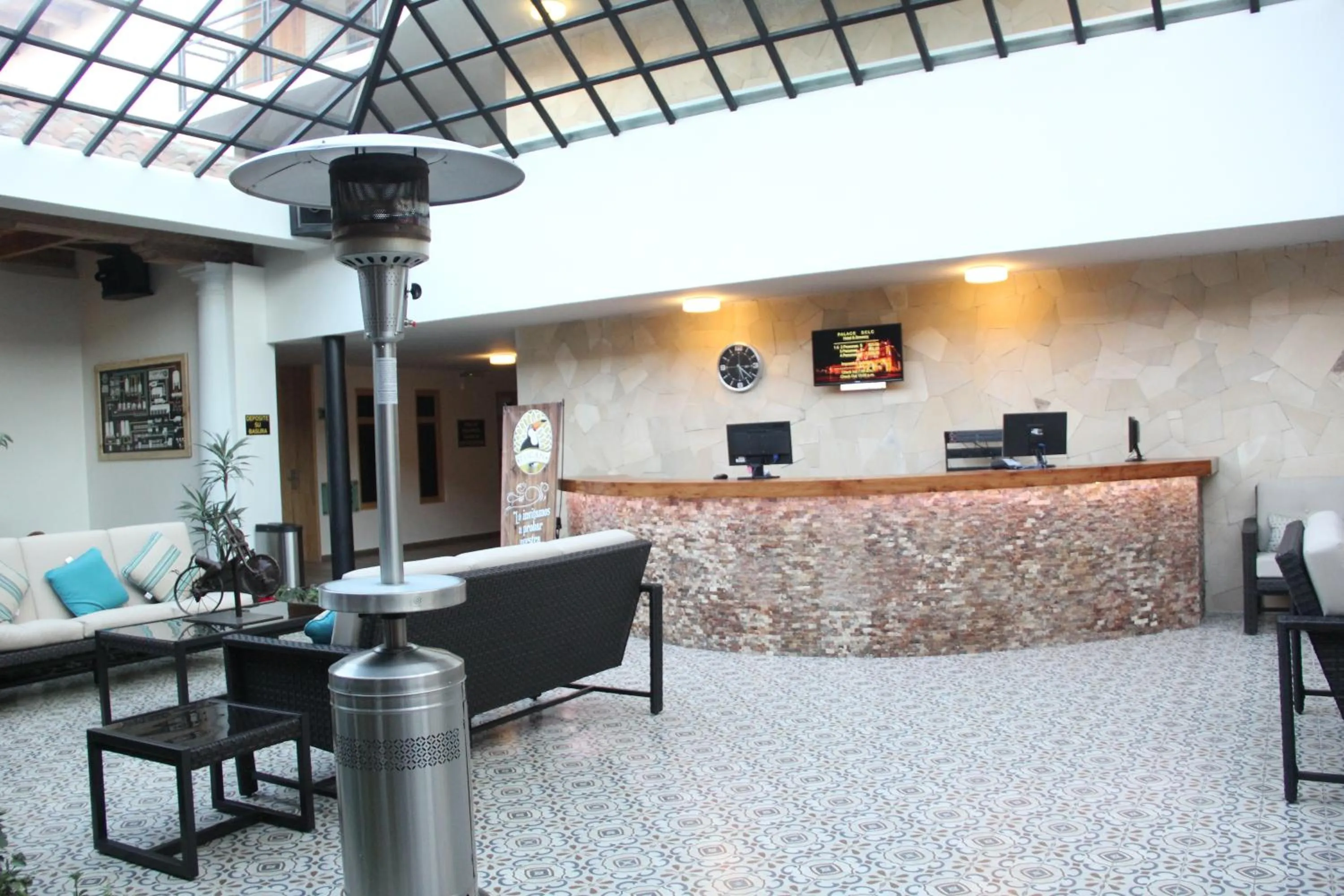Lobby or reception in Hotel Palace Inn SCLC