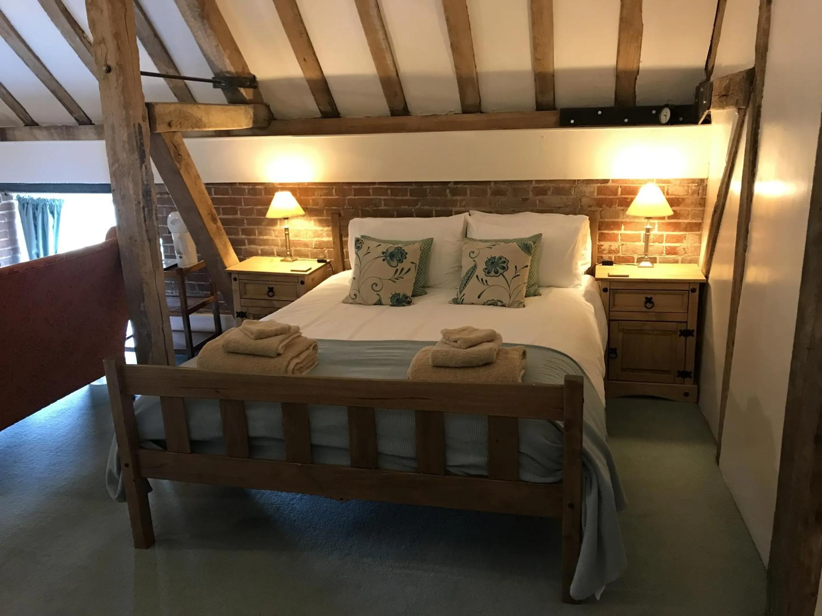 Bedroom, Bed in The Stables at Henham Park
