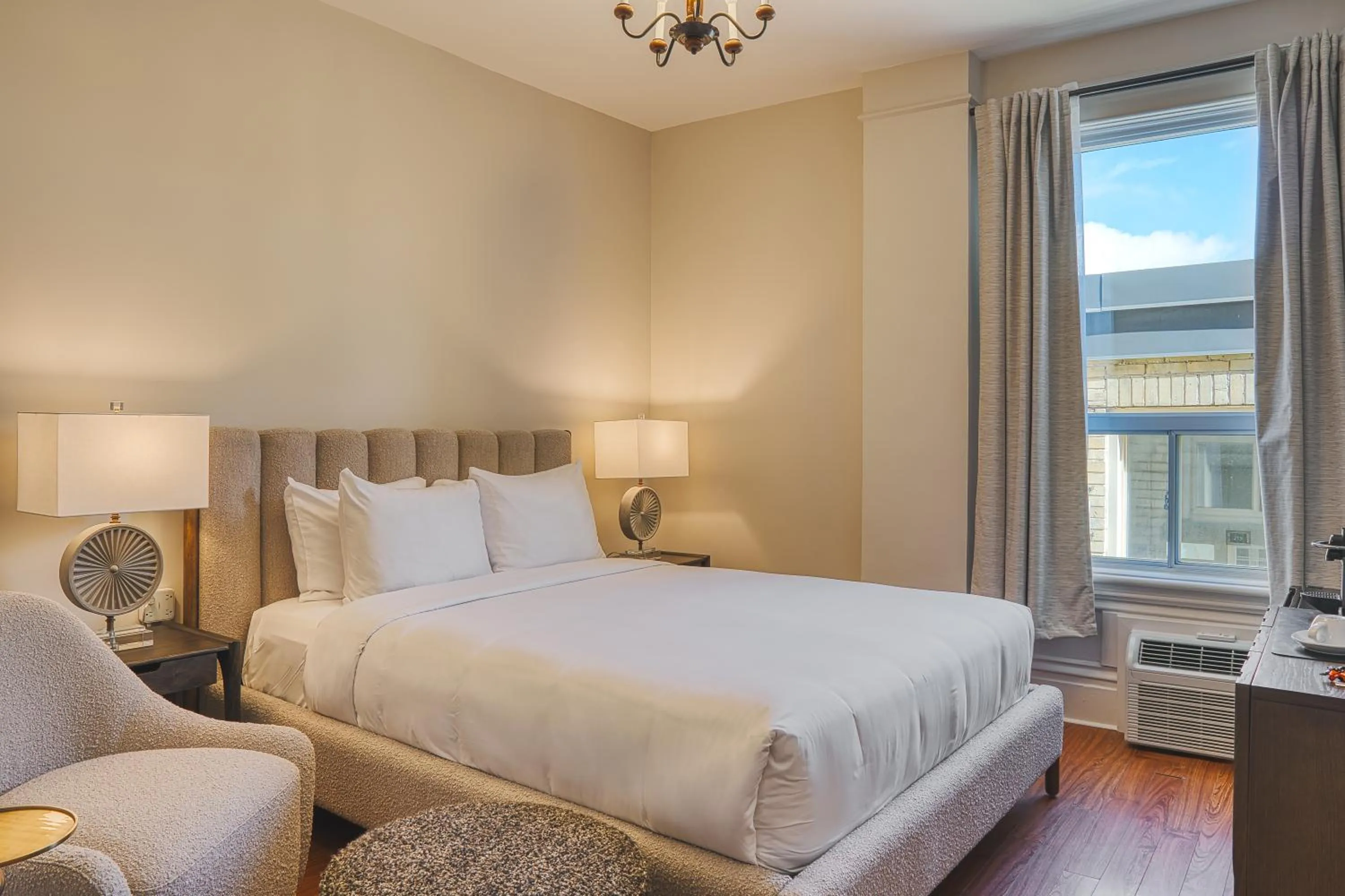 Bed in The Windsor Hotel by Hoco Hotels Collection