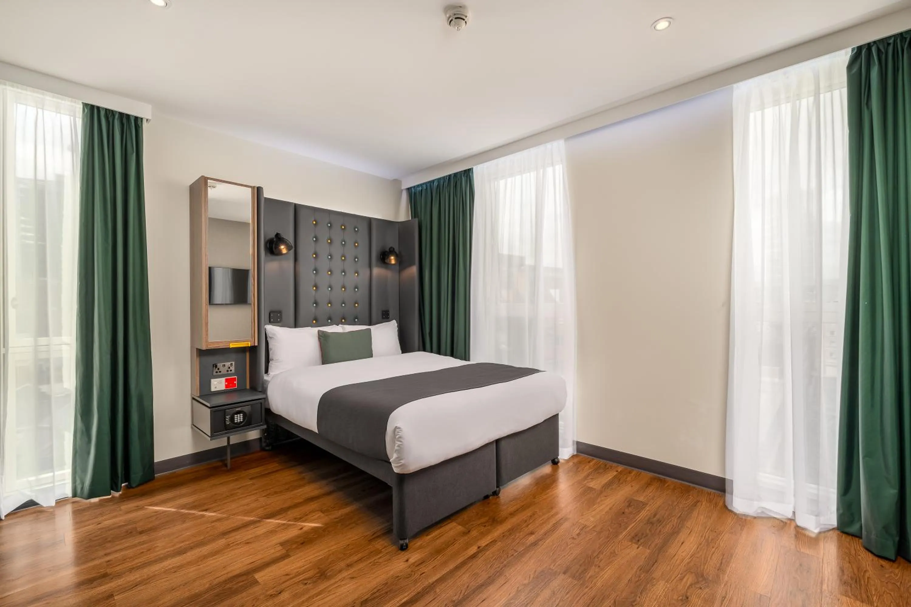 Photo of the whole room, Bed in Point A Hotel London Shoreditch