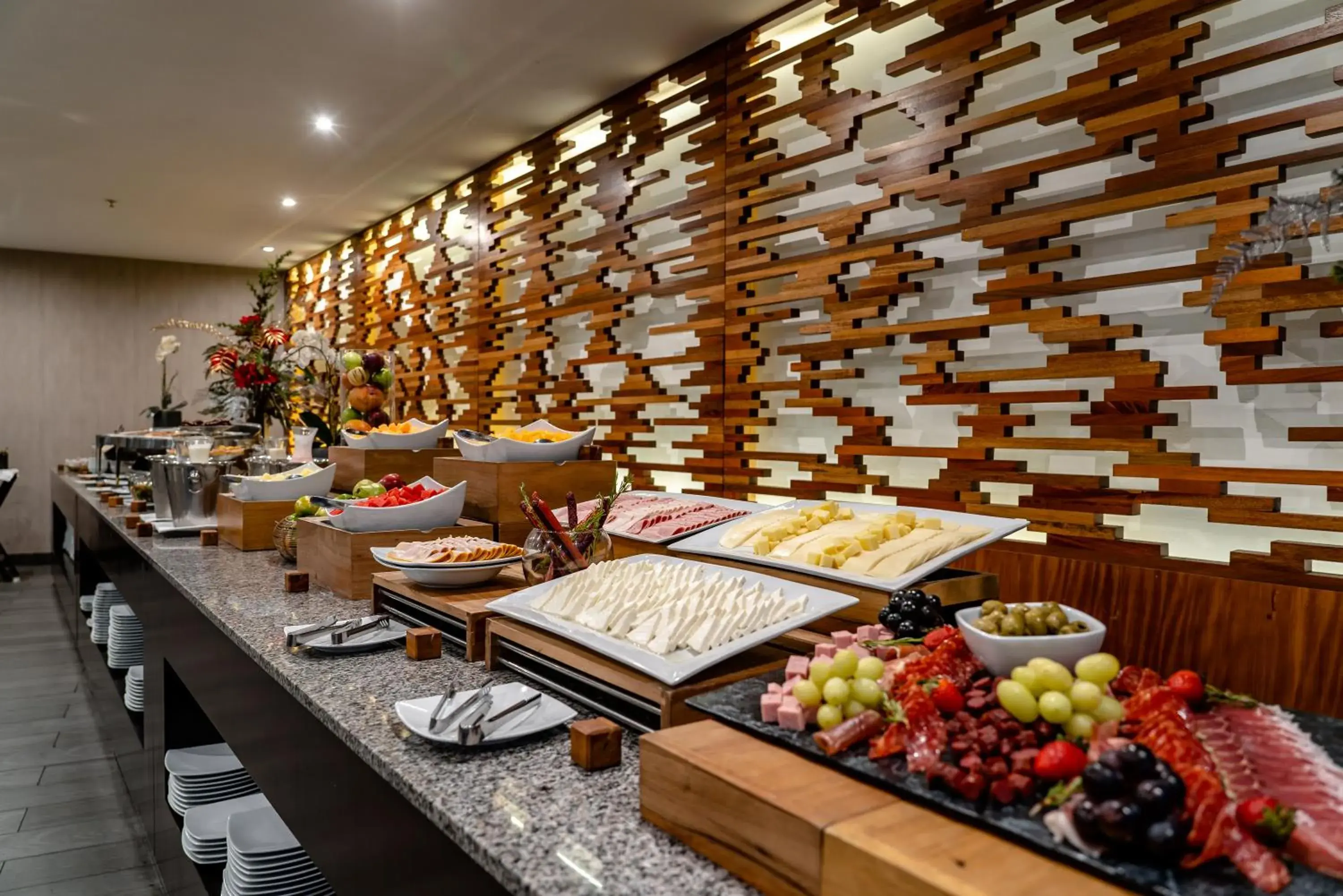 Restaurant/places to eat in Jose Antonio Deluxe Restaurant/places to eat in Jose Antonio Deluxe