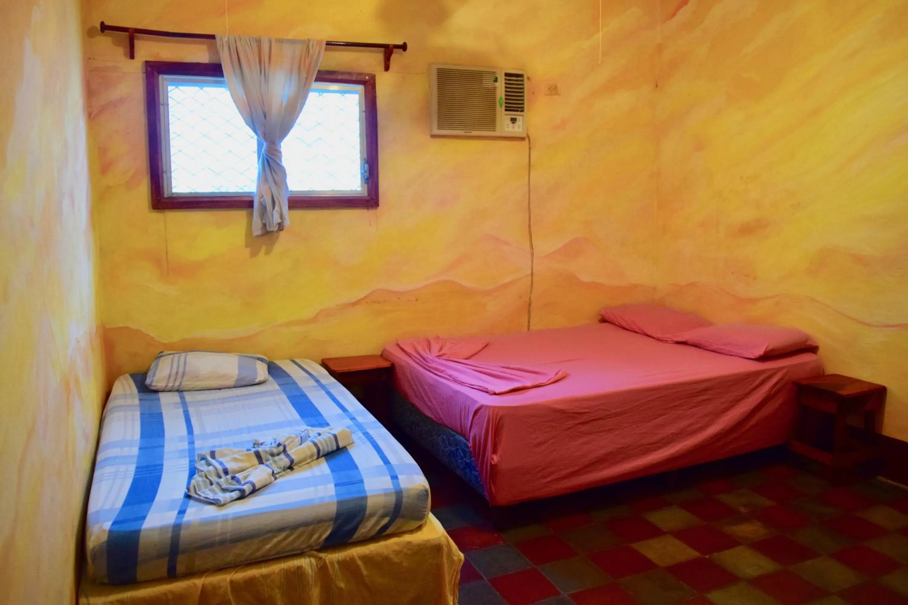 Photo of the whole room, Bed in Hospedaje Central