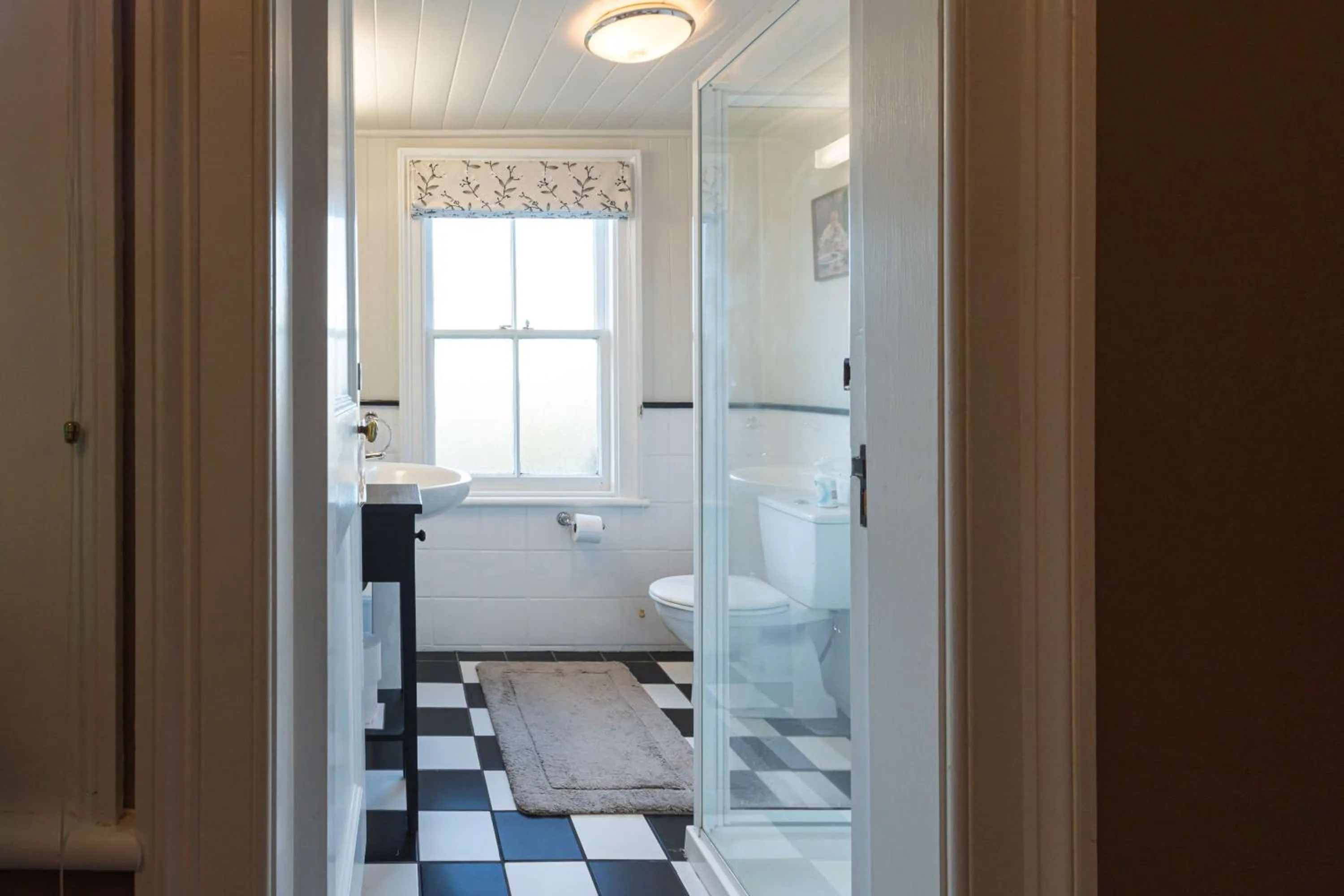 Bathroom in Ashcott Homestead Bed & Breakfast