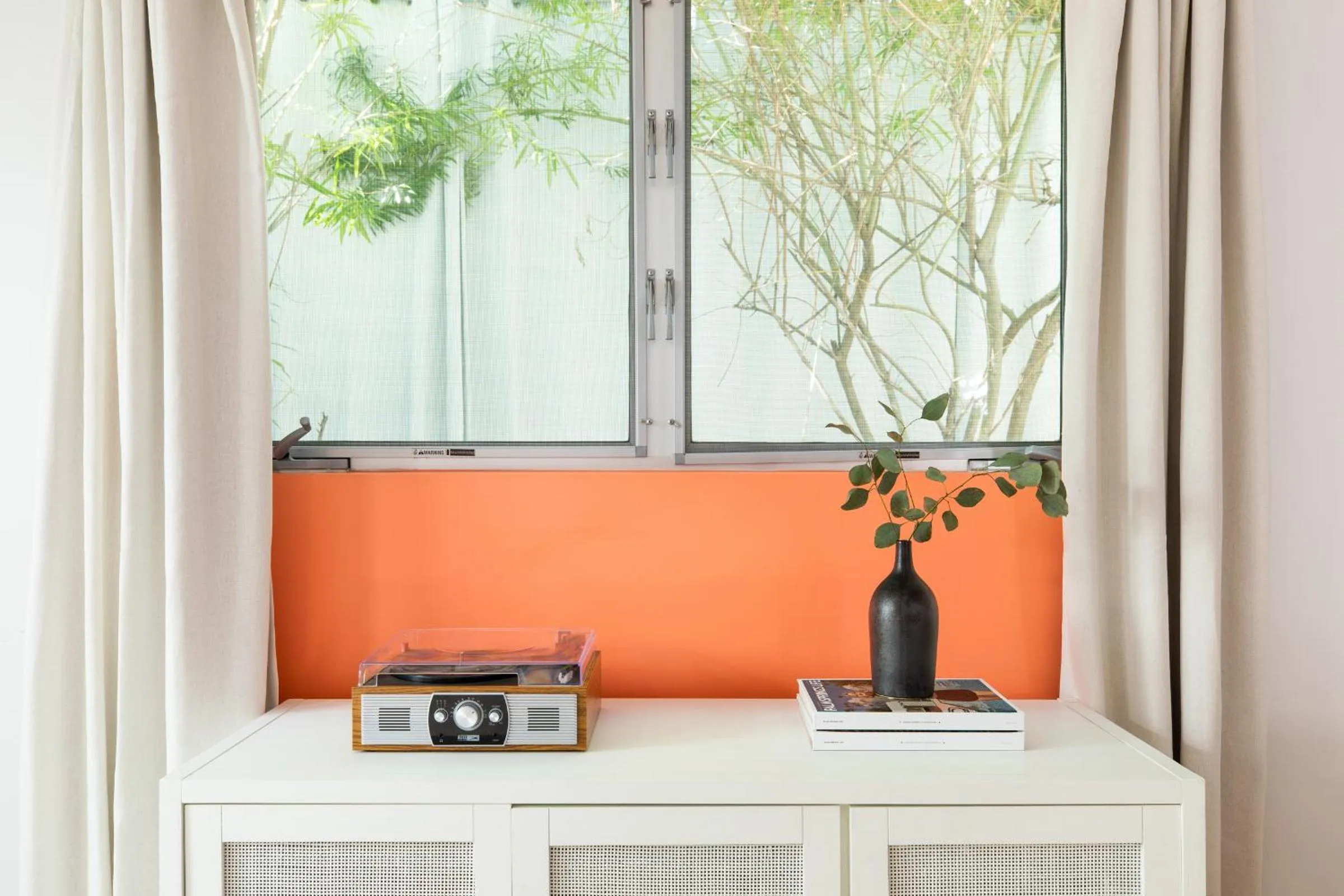 The Wesley by AvantStay Mid-Century Modern Oasis with Pool