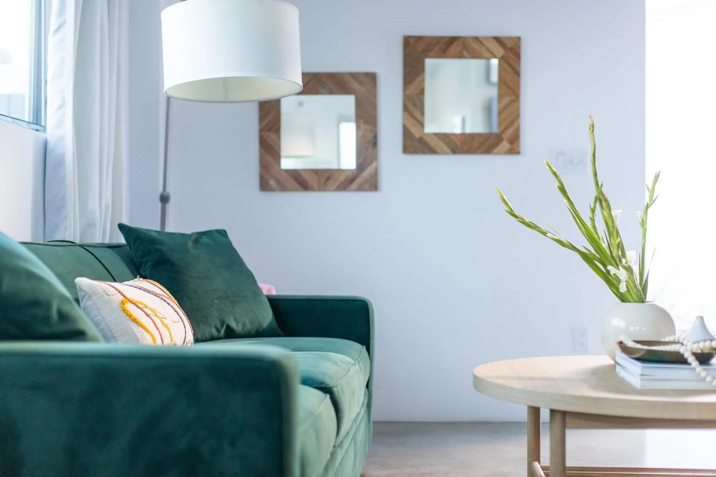 Other in The Wesley by AvantStay Mid-Century Modern Oasis with Pool