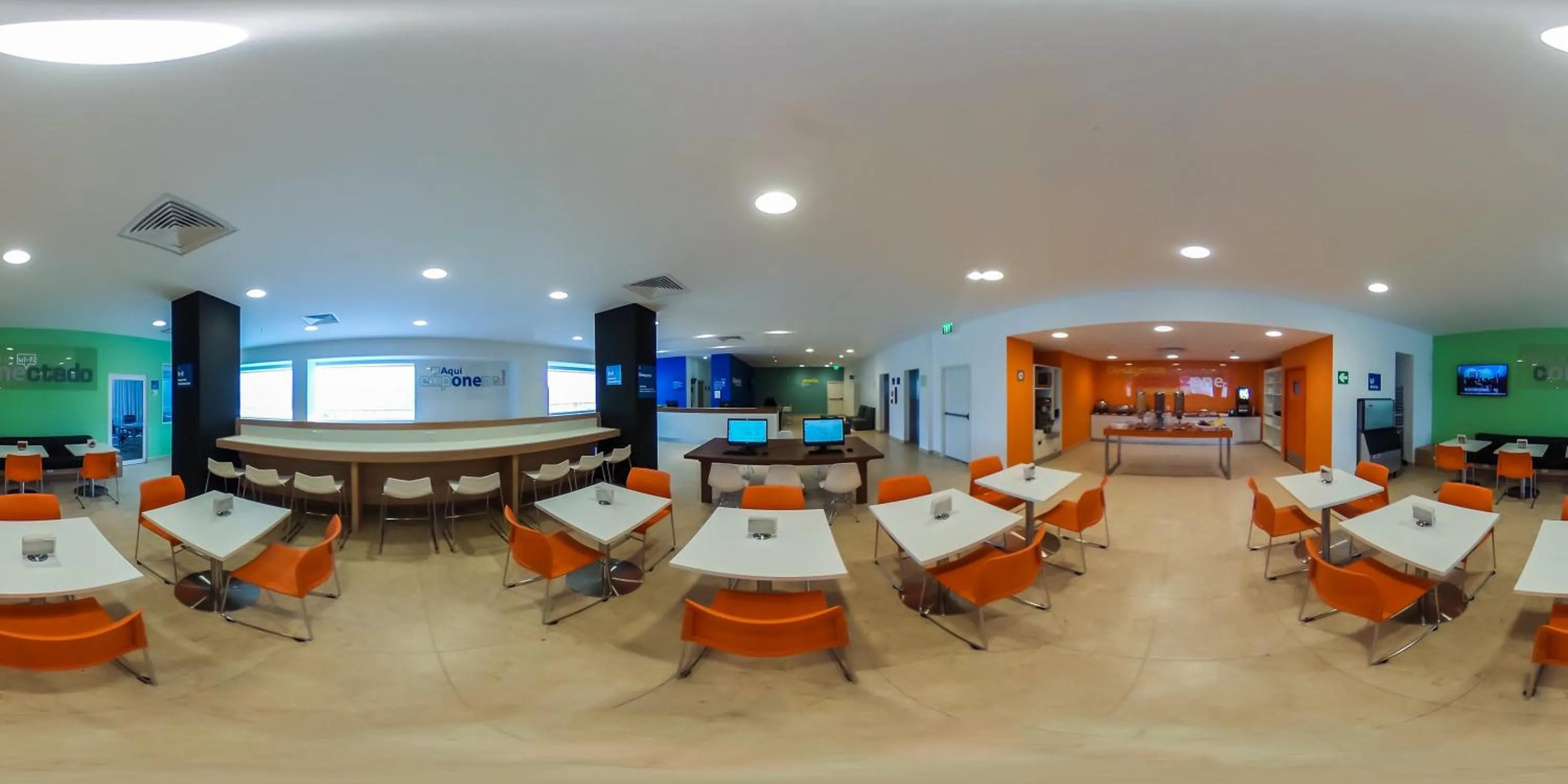 Restaurant/places to eat in One Guadalajara Expo