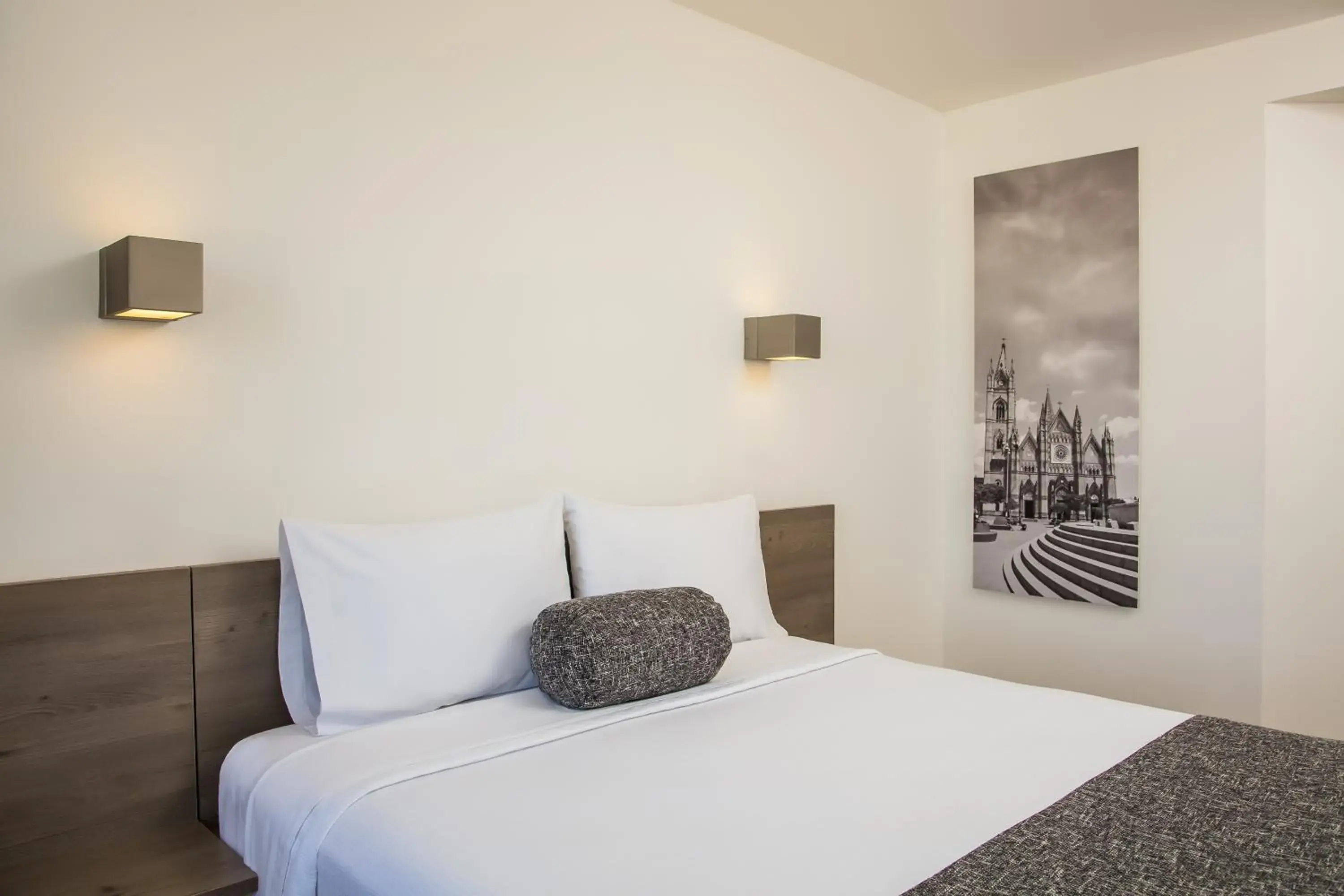 Bedroom, Bed in One Guadalajara Expo Bedroom, Bed in One Guadalajara Expo