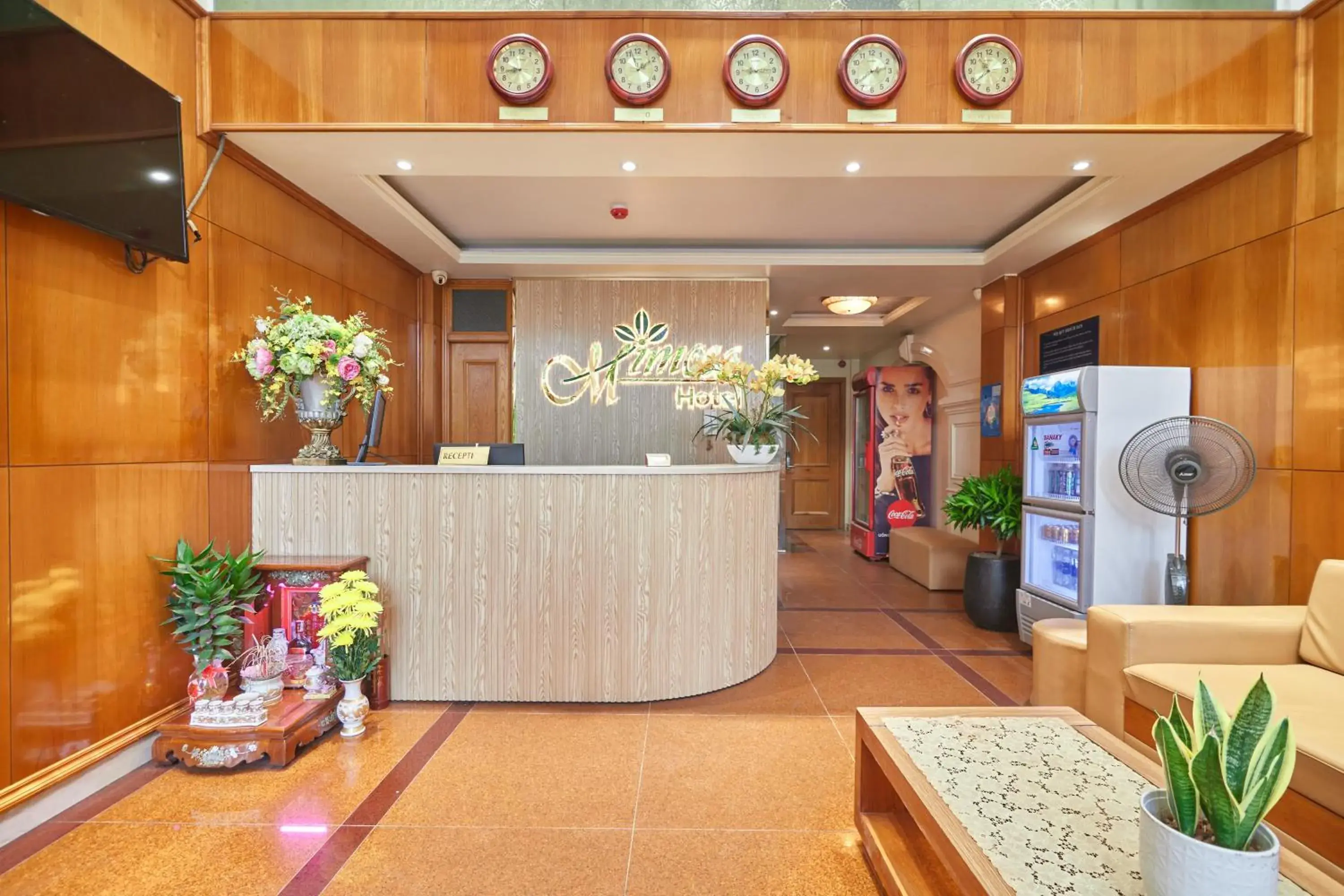 Lobby or reception in Bin Bin 10 - Mimosa Hotel Near Tan Son Nhat Airport Lobby or reception in Bin Bin 10 - Mimosa Hotel Near Tan Son Nhat Airport