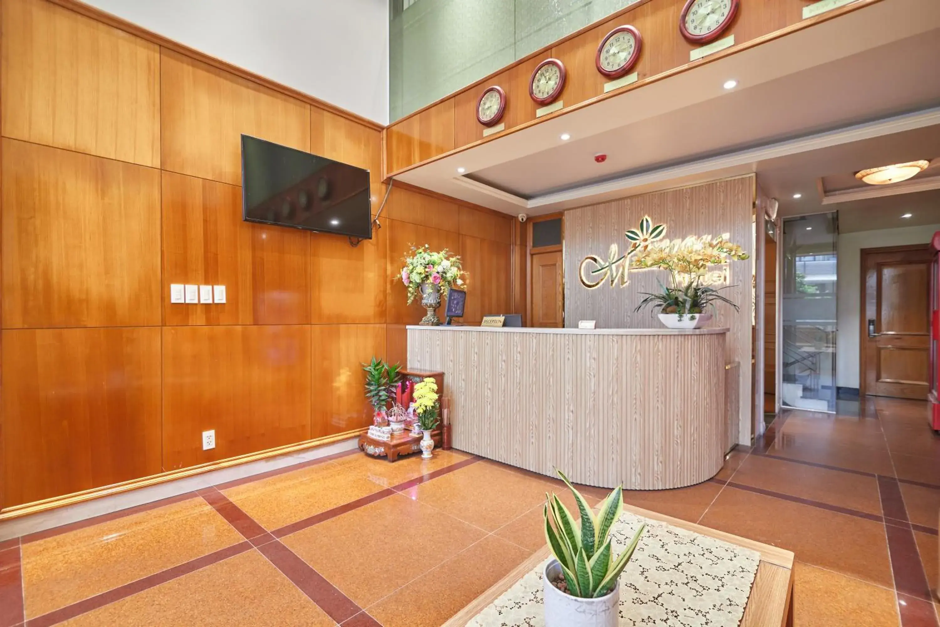 Property building in Bin Bin 10 - Mimosa Hotel Near Tan Son Nhat Airport Property building in Bin Bin 10 - Mimosa Hotel Near Tan Son Nhat Airport