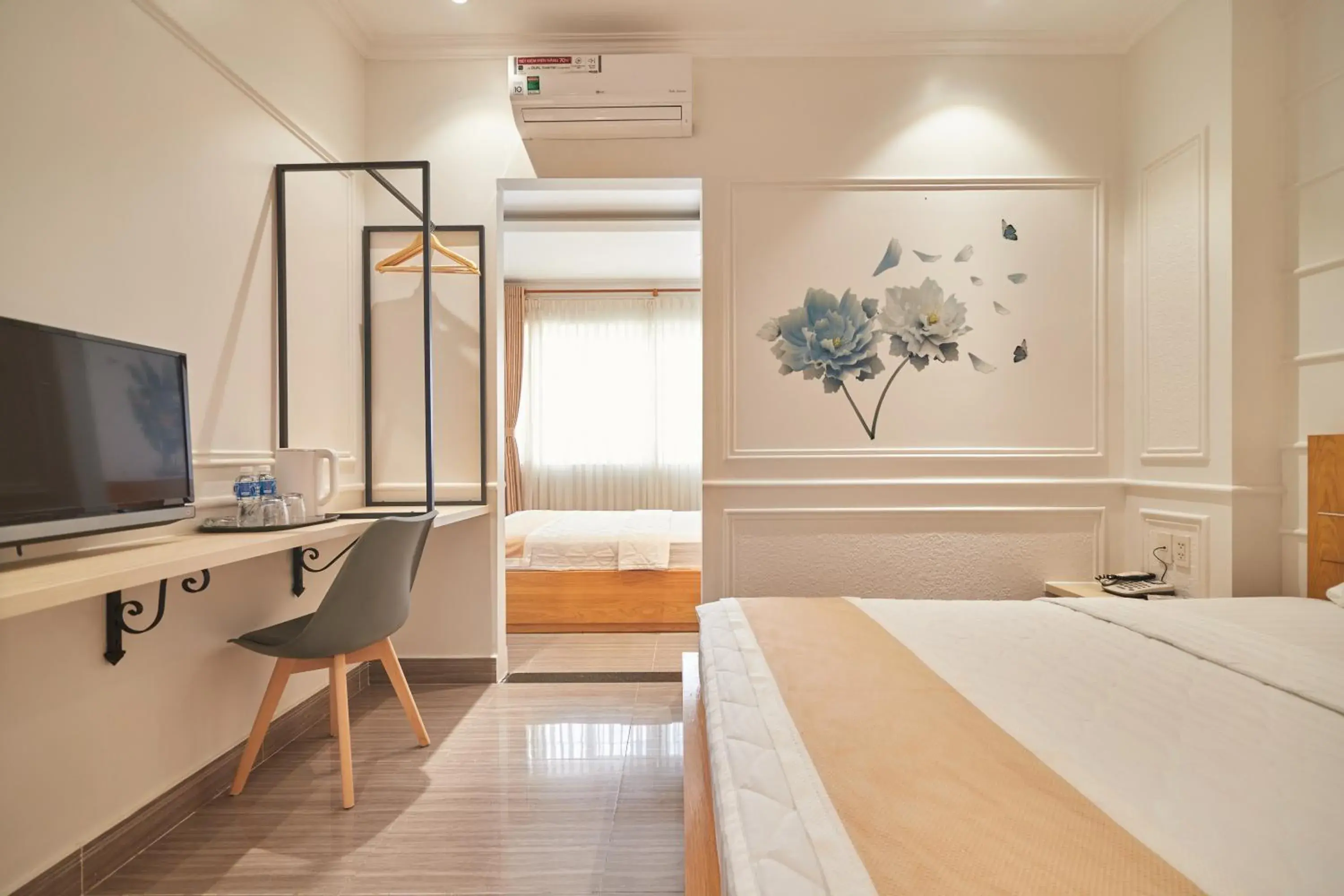 View (from property/room), Bed in Bin Bin 10 - Mimosa Hotel Near Tan Son Nhat Airport View (from property/room), Bed in Bin Bin 10 - Mimosa Hotel Near Tan Son Nhat Airport