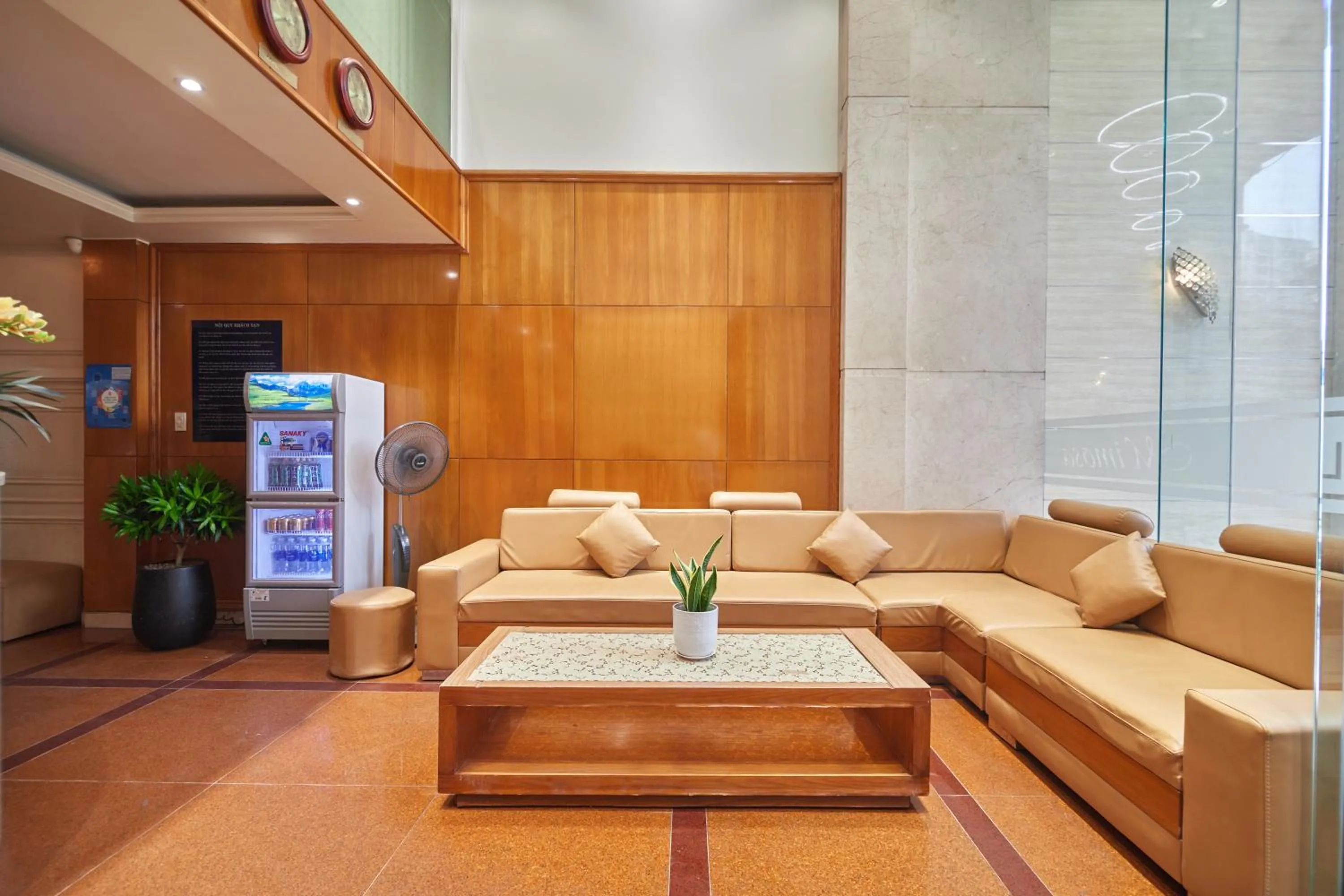 Living room in Bin Bin 10 - Mimosa Hotel Near Tan Son Nhat Airport