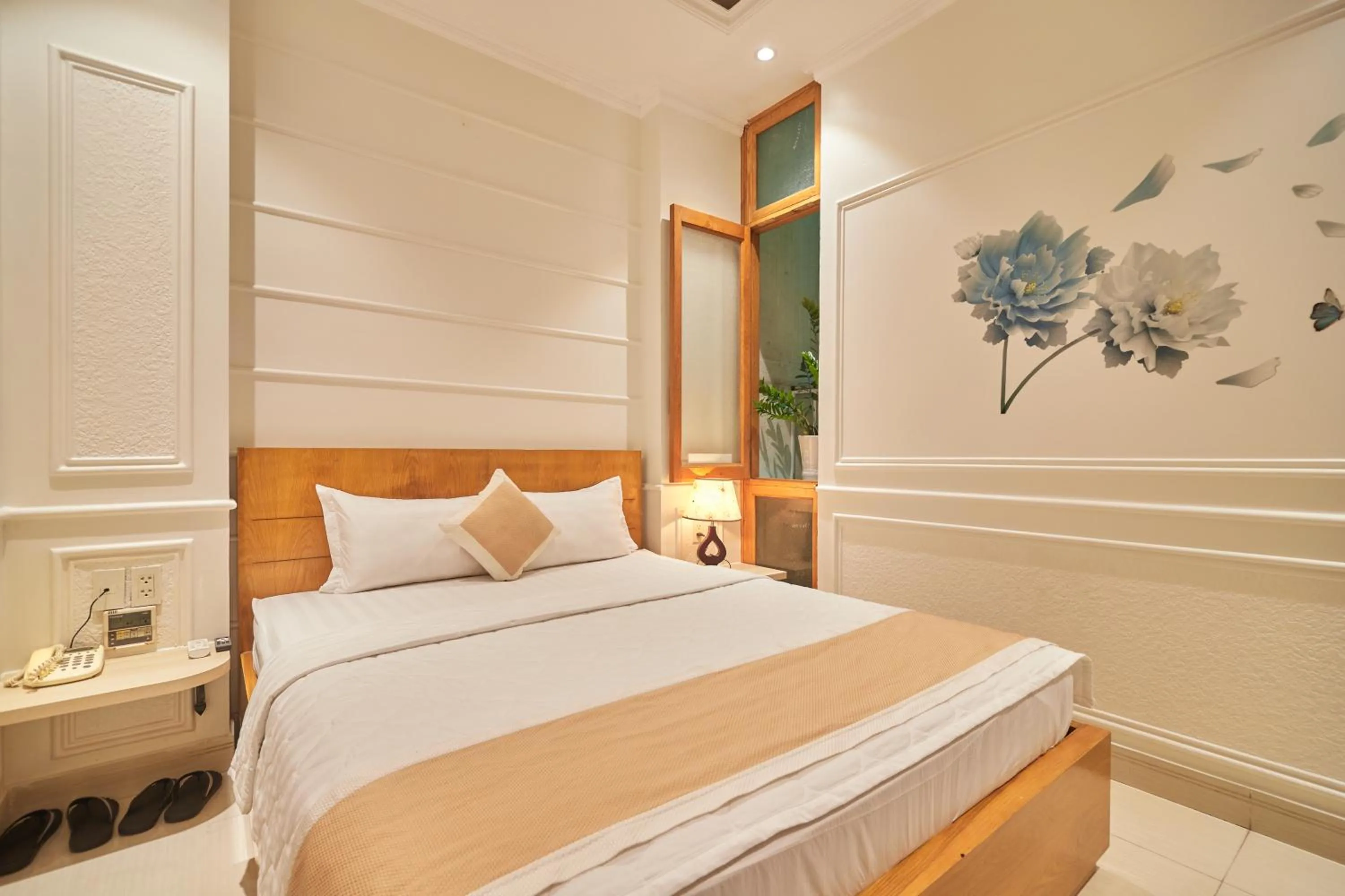 Bedroom, Bed in Bin Bin 10 - Mimosa Hotel Near Tan Son Nhat Airport