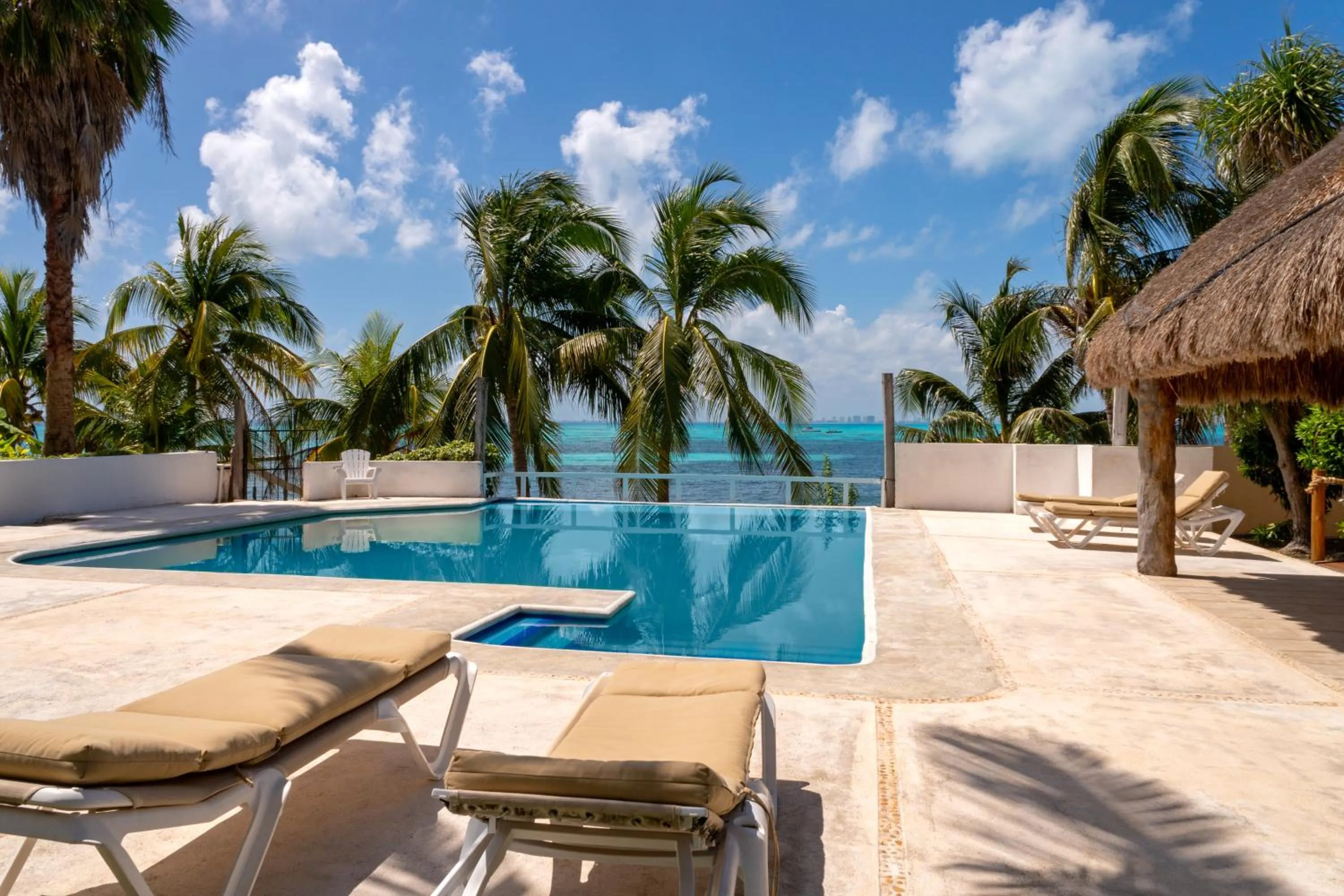 Casa Bonita and villas