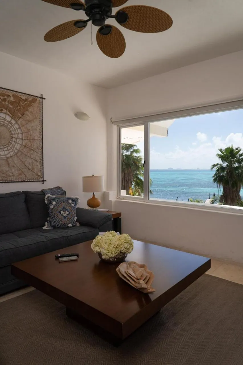 Casa Bonita and villas