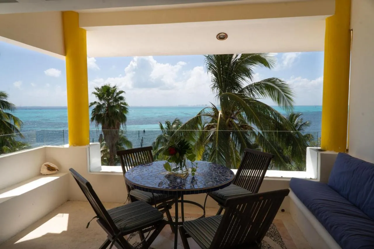 Casa Bonita and villas