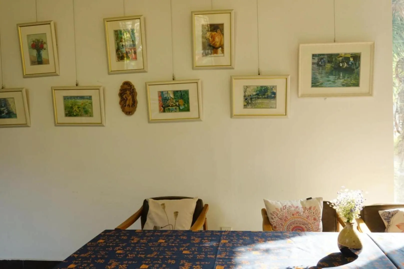 Library in Pure-Land Villa