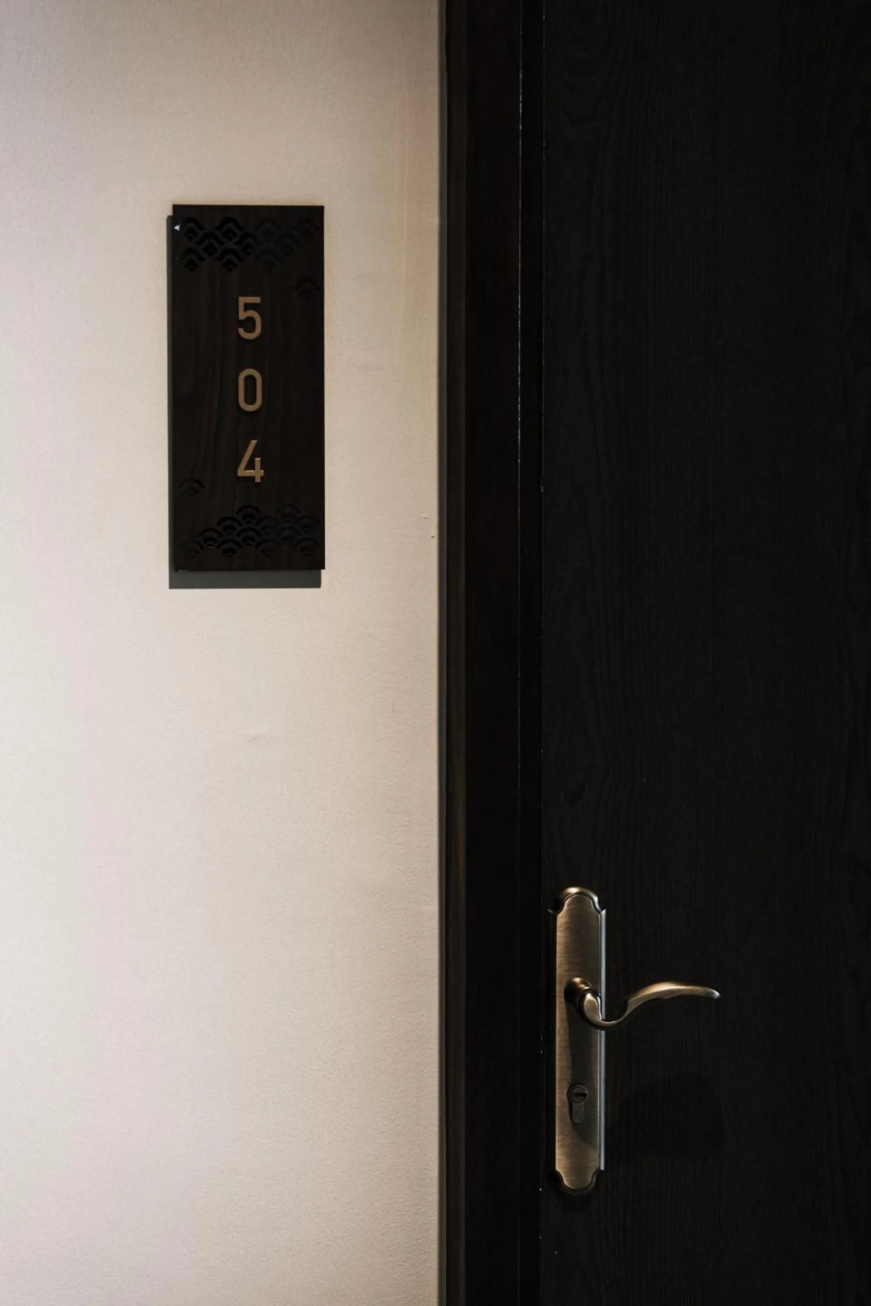 Logo/Certificate/Sign in Oriental Heritage Hotel