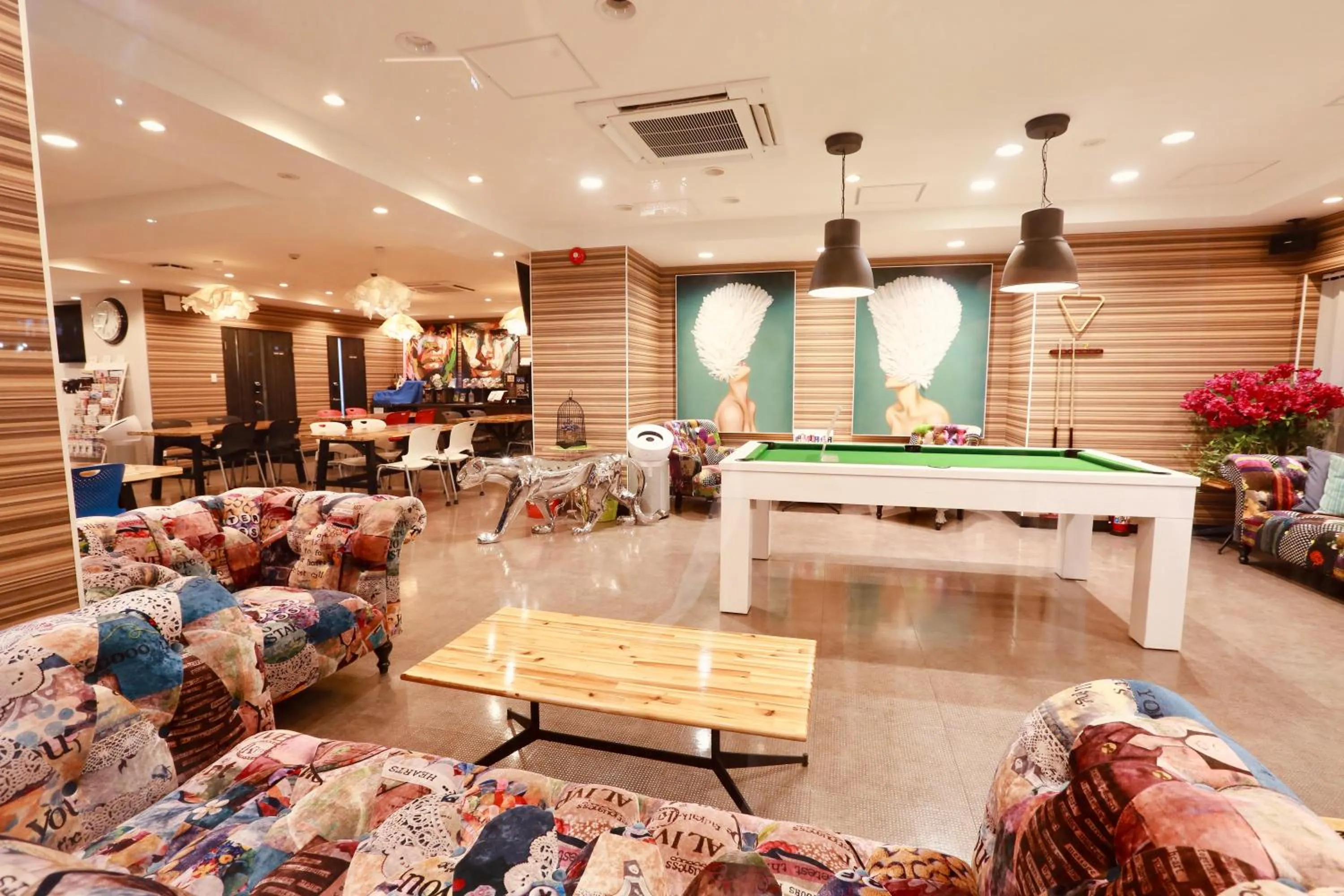 Lobby or reception in Hotel 88 Shinsaibashi