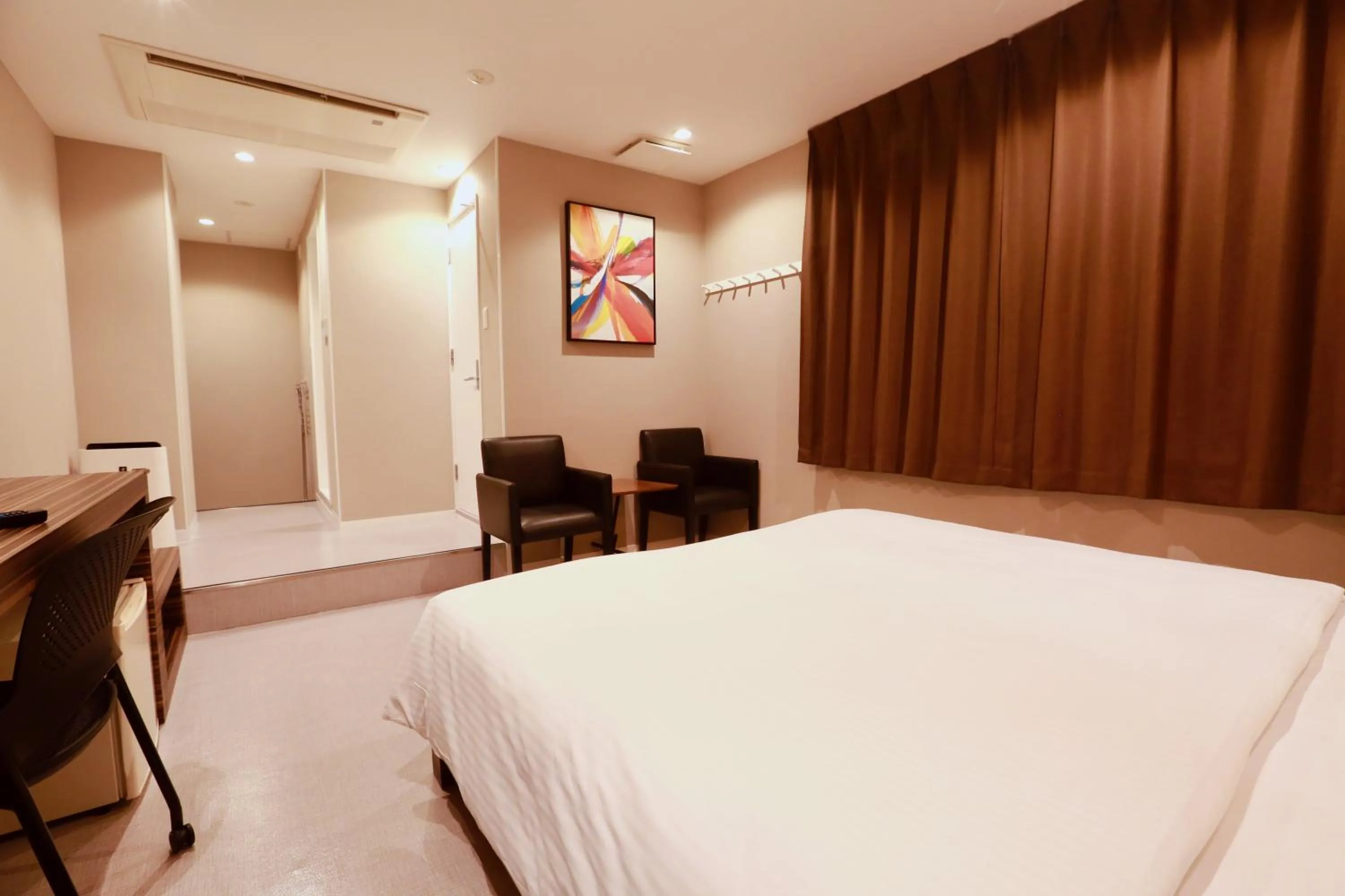 Photo of the whole room, Bed in Hotel 88 Shinsaibashi
