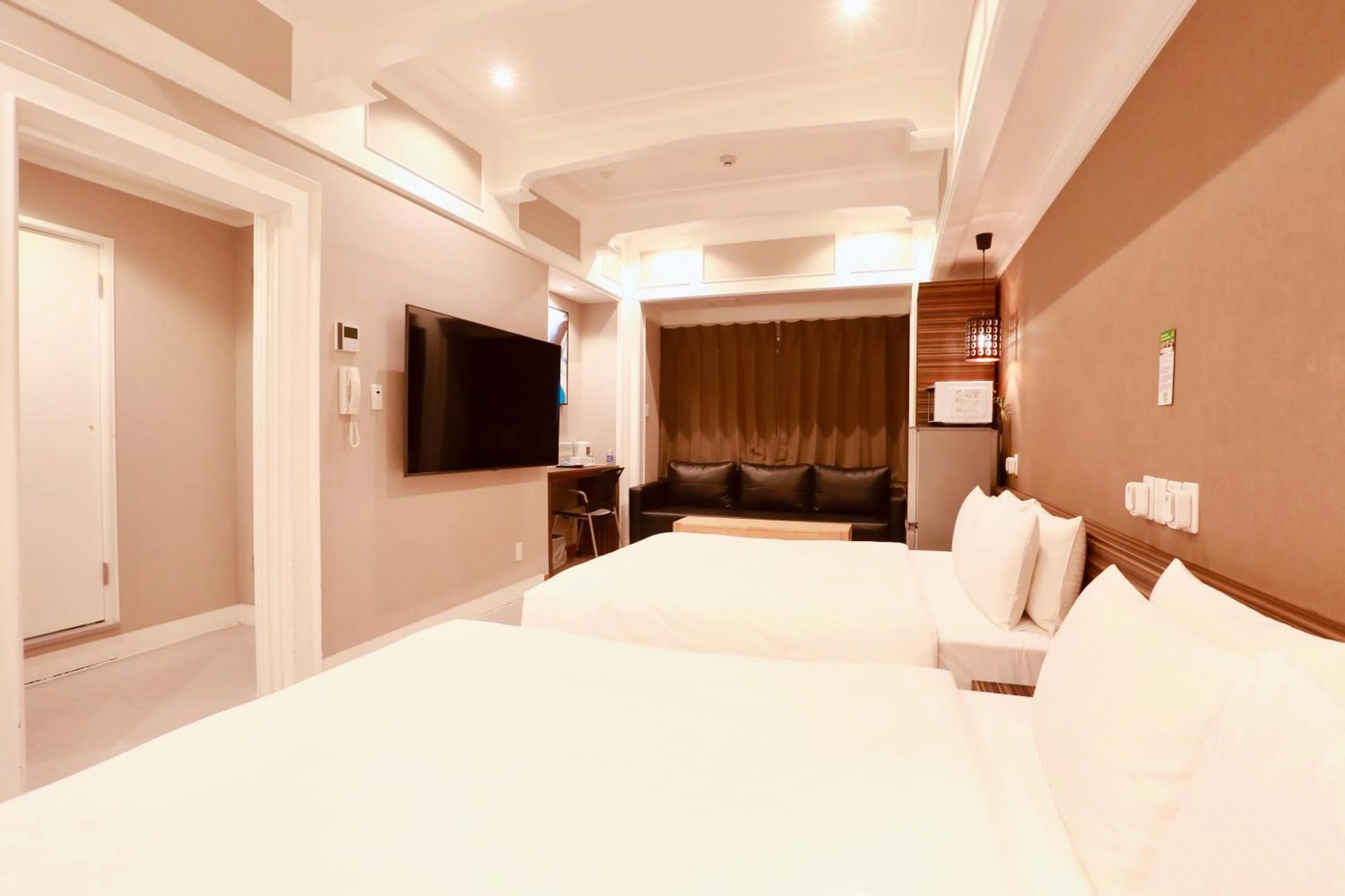 Photo of the whole room, Bed in Hotel 88 Shinsaibashi