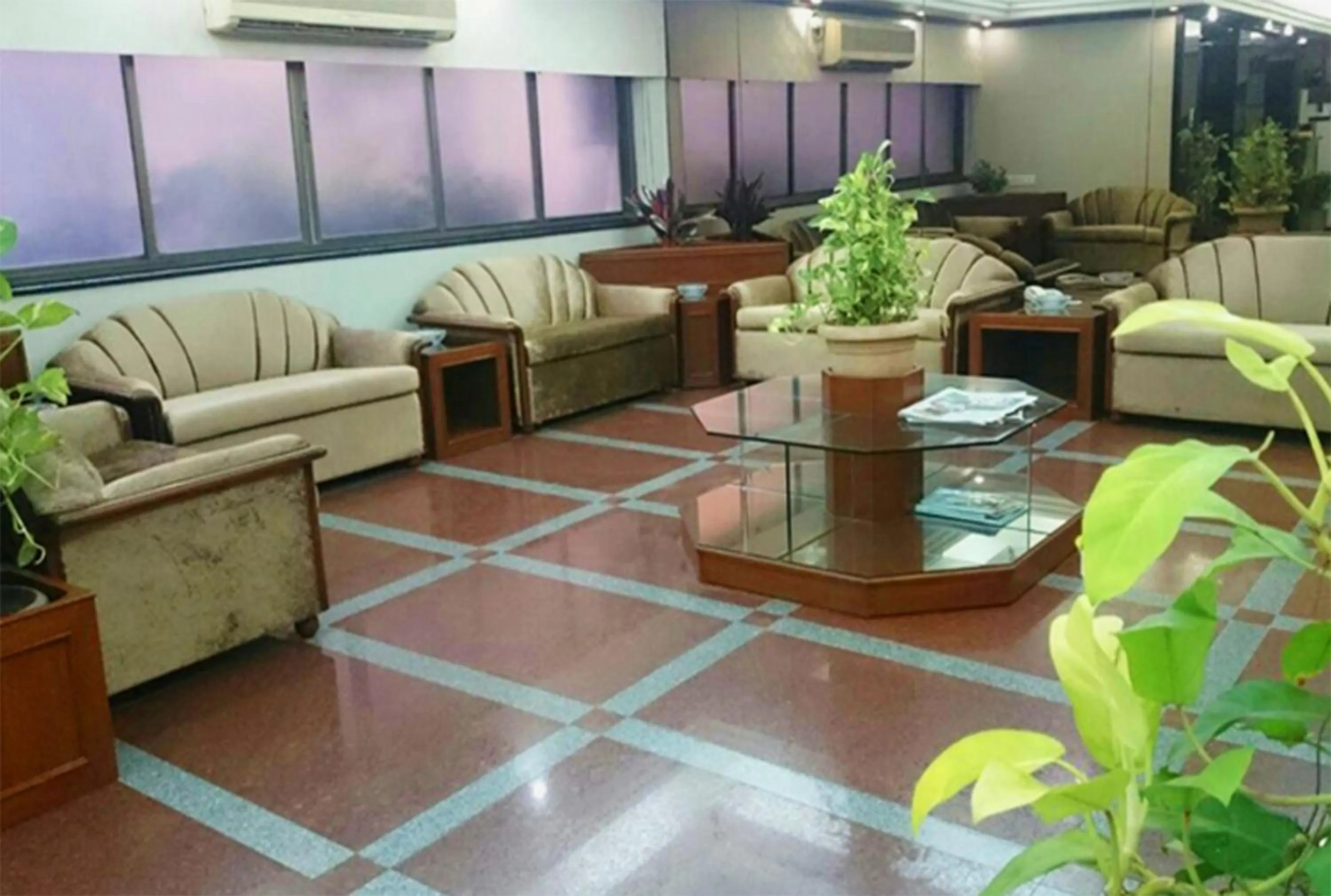 Lobby or reception in Hotel Mogul Palace - Near Masjid Bunder Mumbai