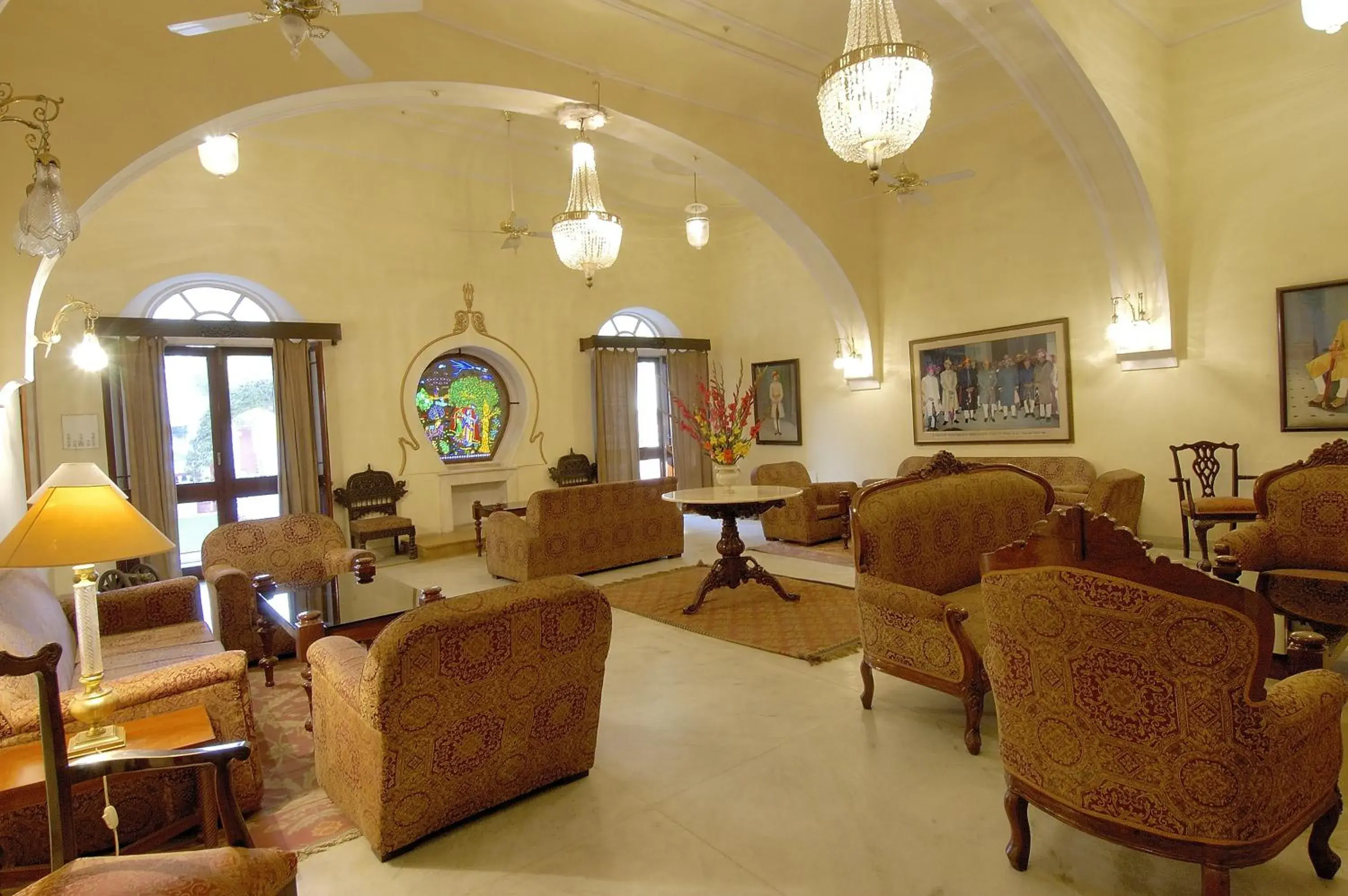 Lobby or reception in Mandawa Haveli Lobby or reception in Mandawa Haveli