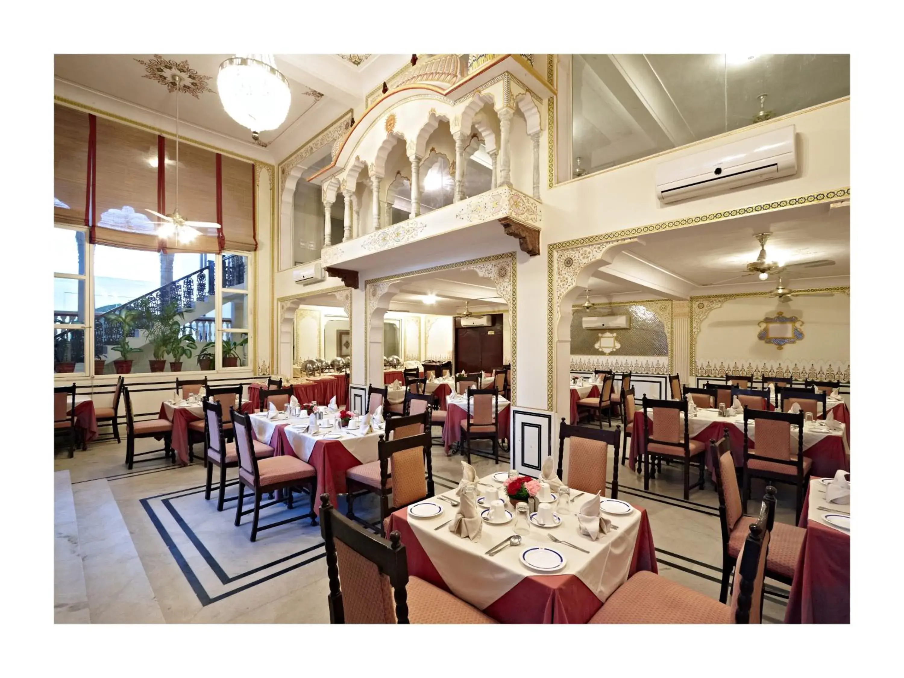 Restaurant/places to eat in Mandawa Haveli Restaurant/places to eat in Mandawa Haveli