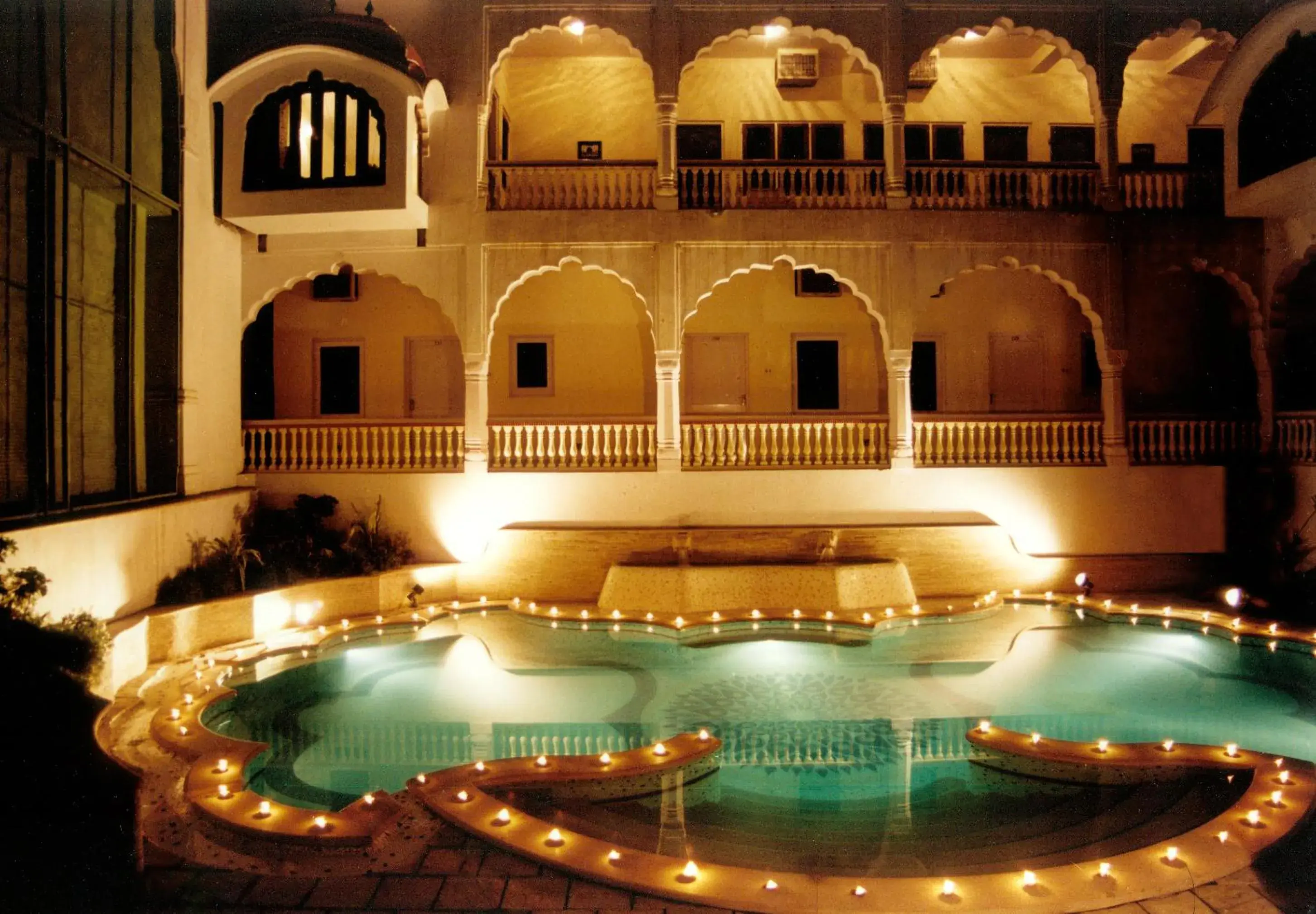 Property building in Mandawa Haveli Property building in Mandawa Haveli