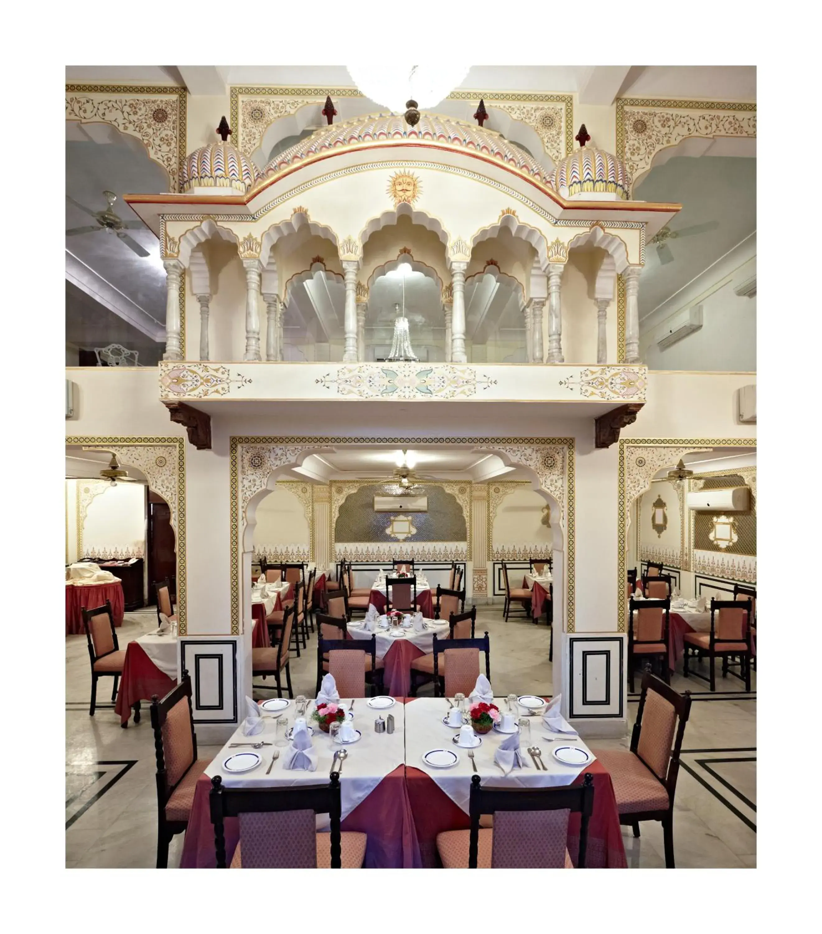 Restaurant/places to eat in Mandawa Haveli Restaurant/places to eat in Mandawa Haveli