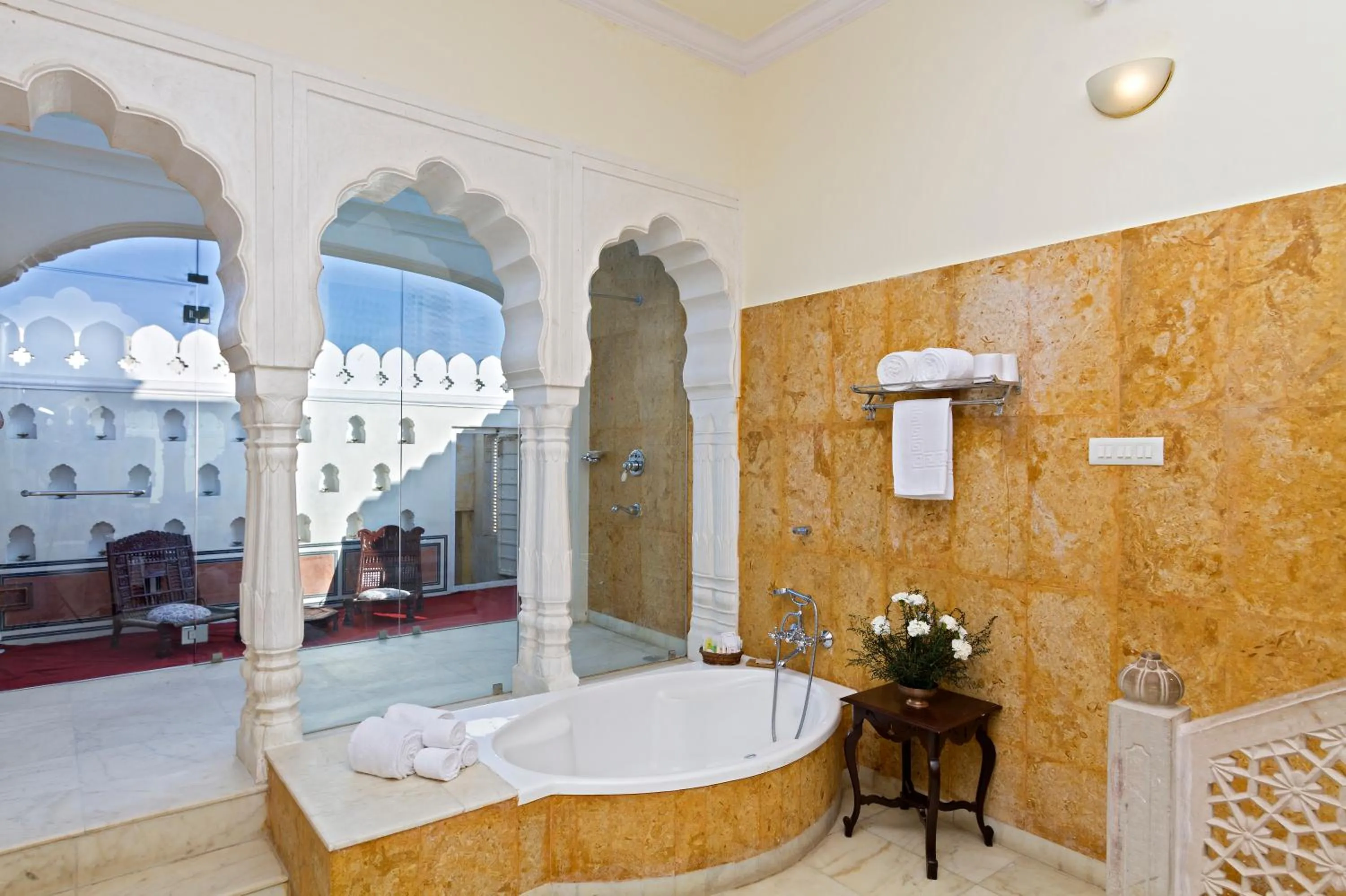 Bathroom in Hotel Castle Mandawa