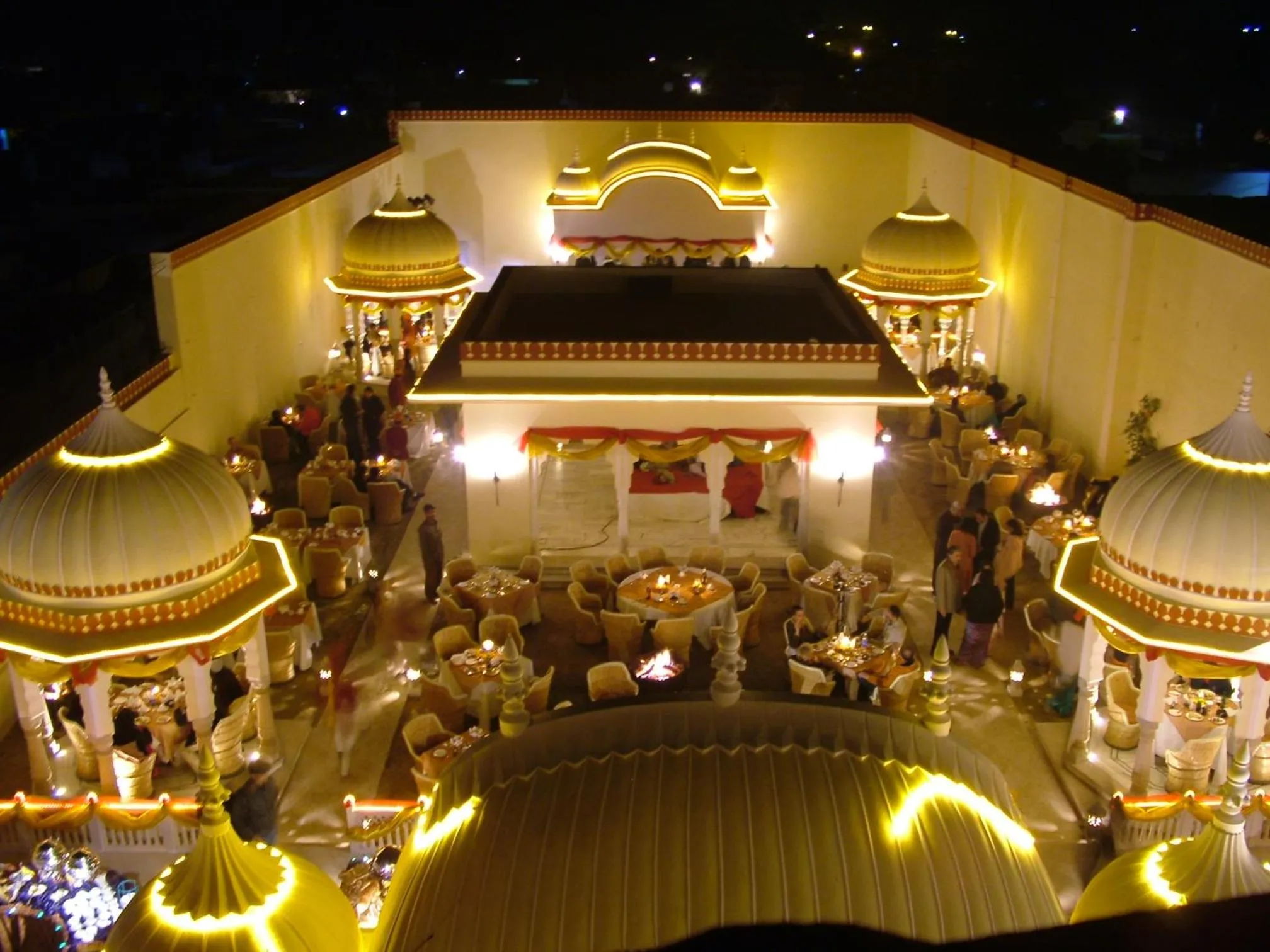 Banquet/Function facilities in Hotel Castle Mandawa