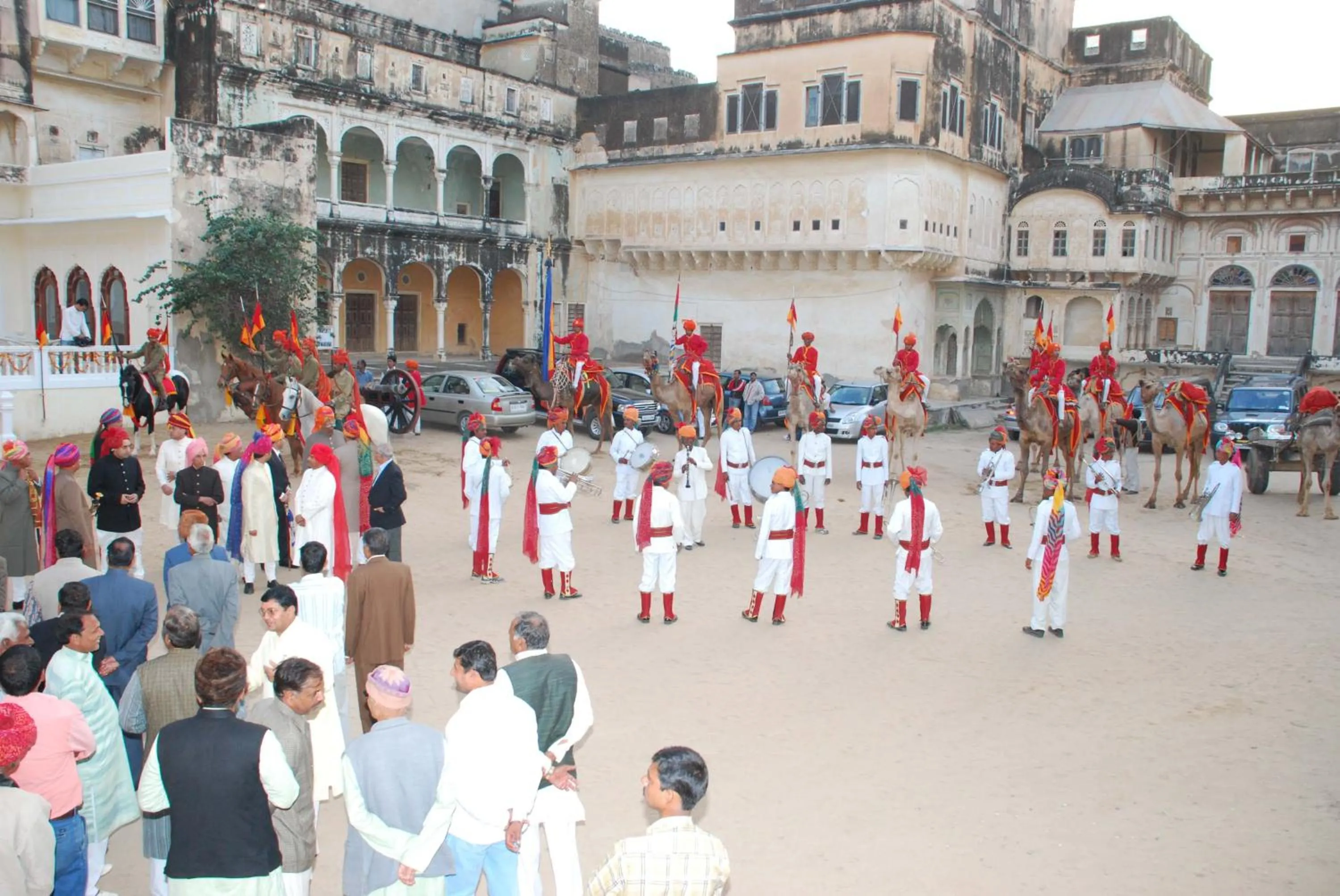 children in Hotel Castle Mandawa