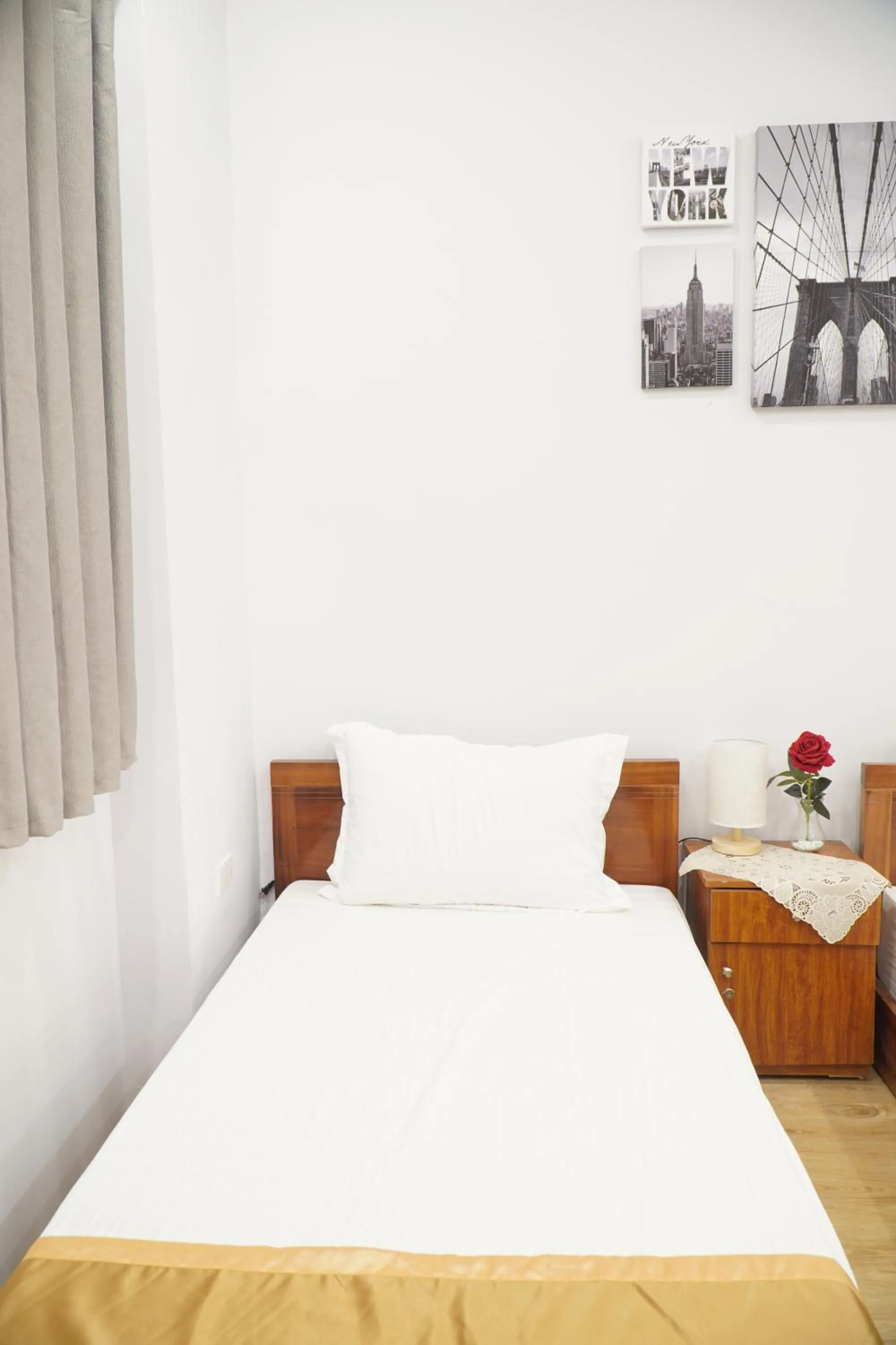 Bed in Thức at 3am - Old Quarter Hanoi Lotus