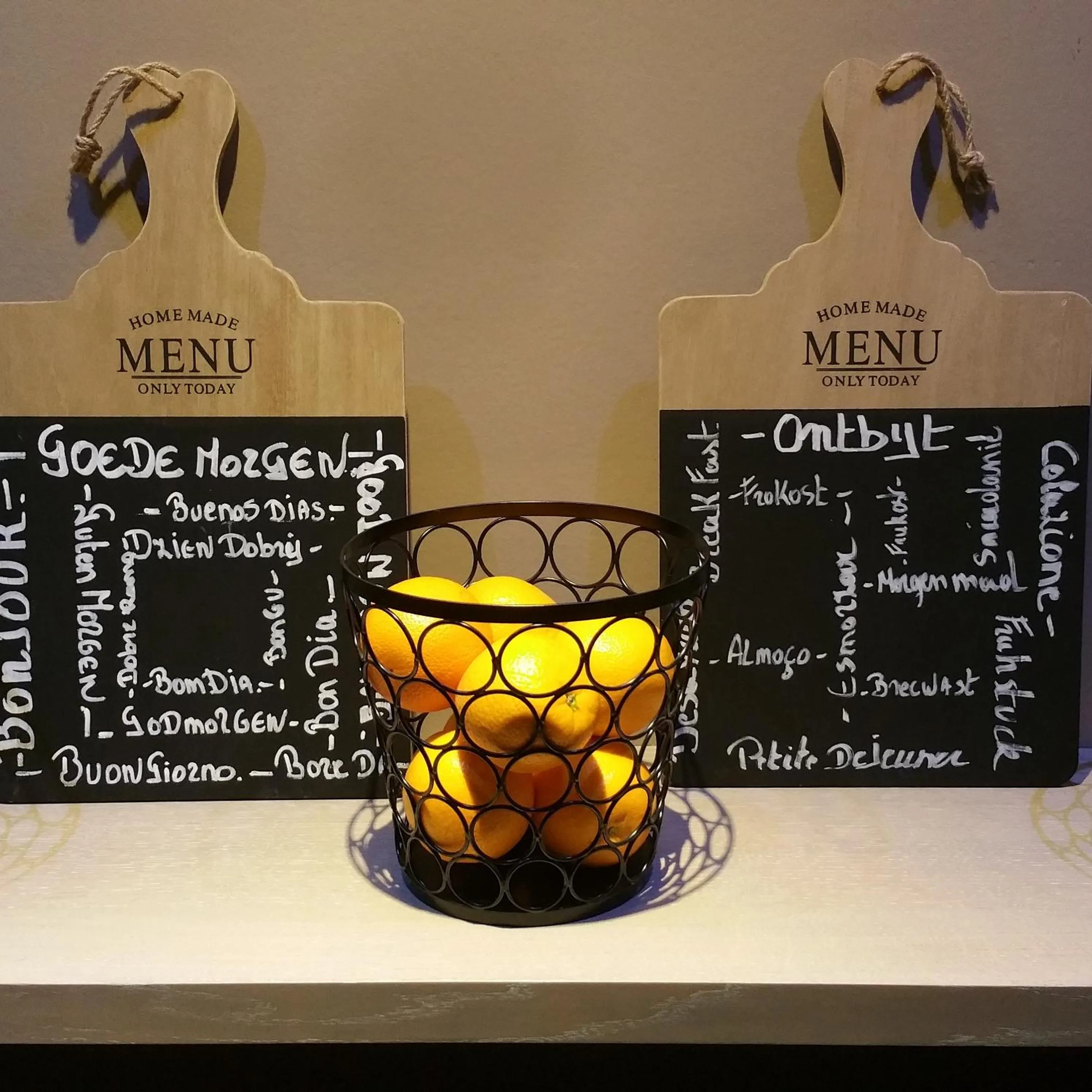 Buffet breakfast in Hotel Callecanes