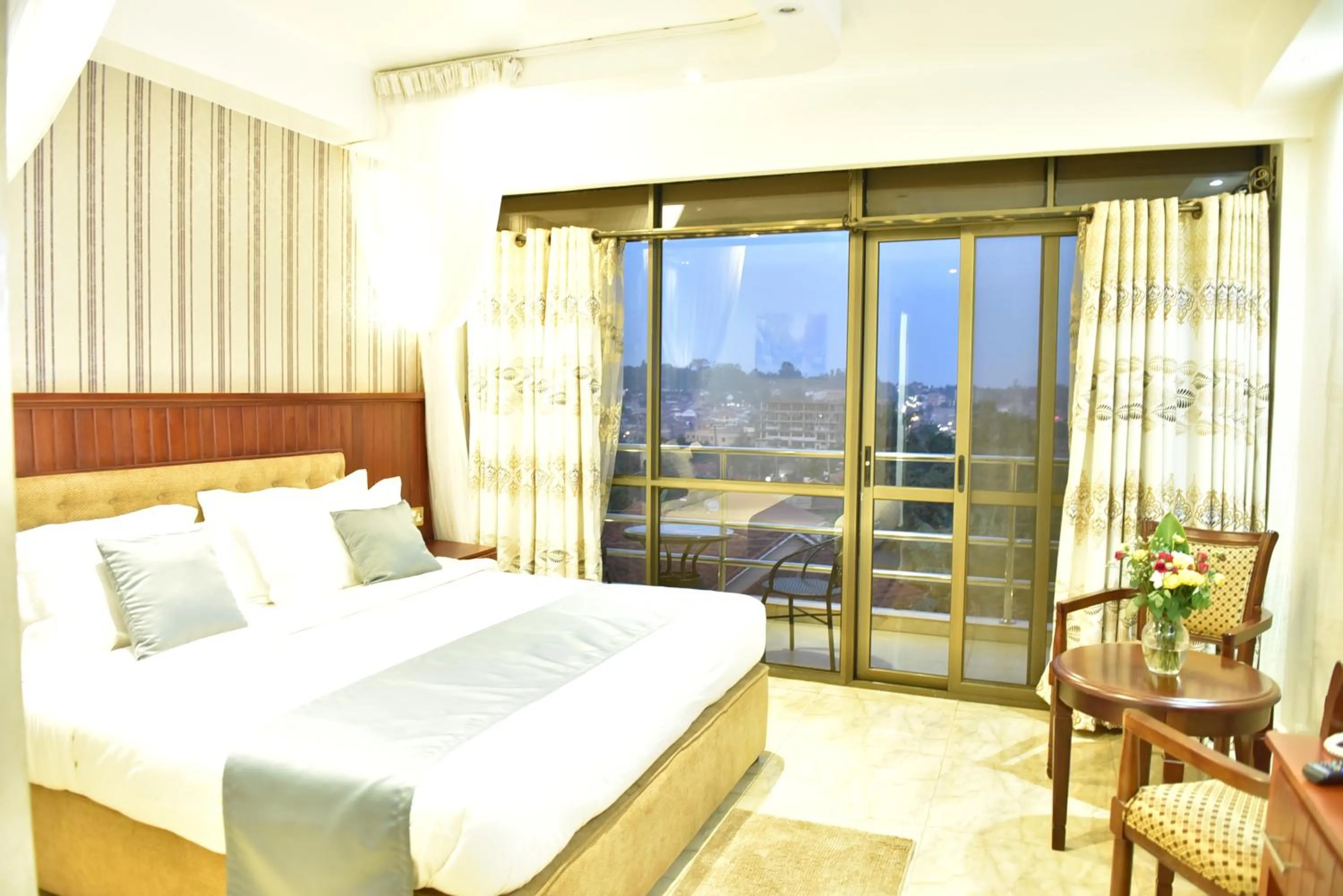 Bed in Interservice Hotel