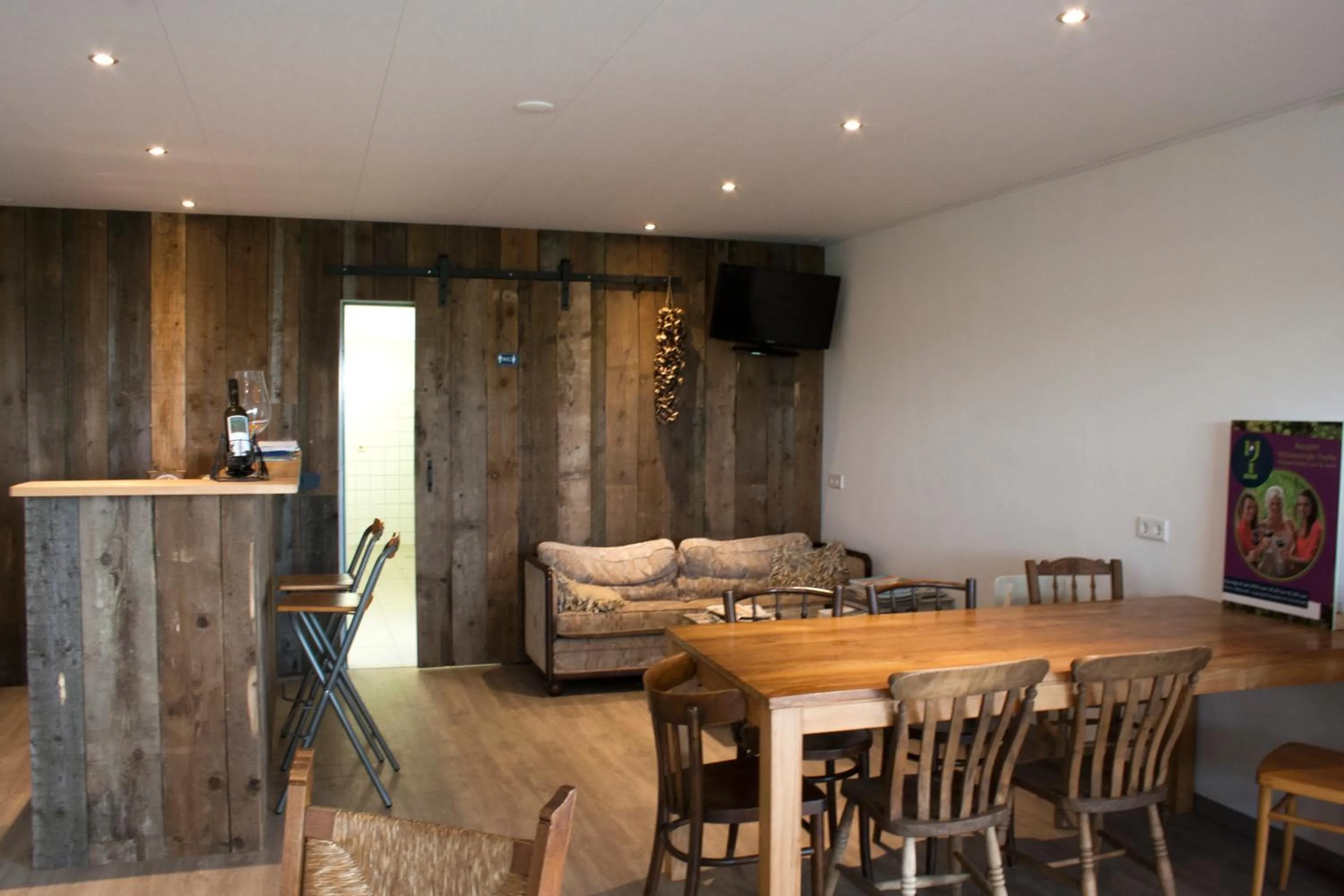 Restaurant/places to eat in Klein-Amerika