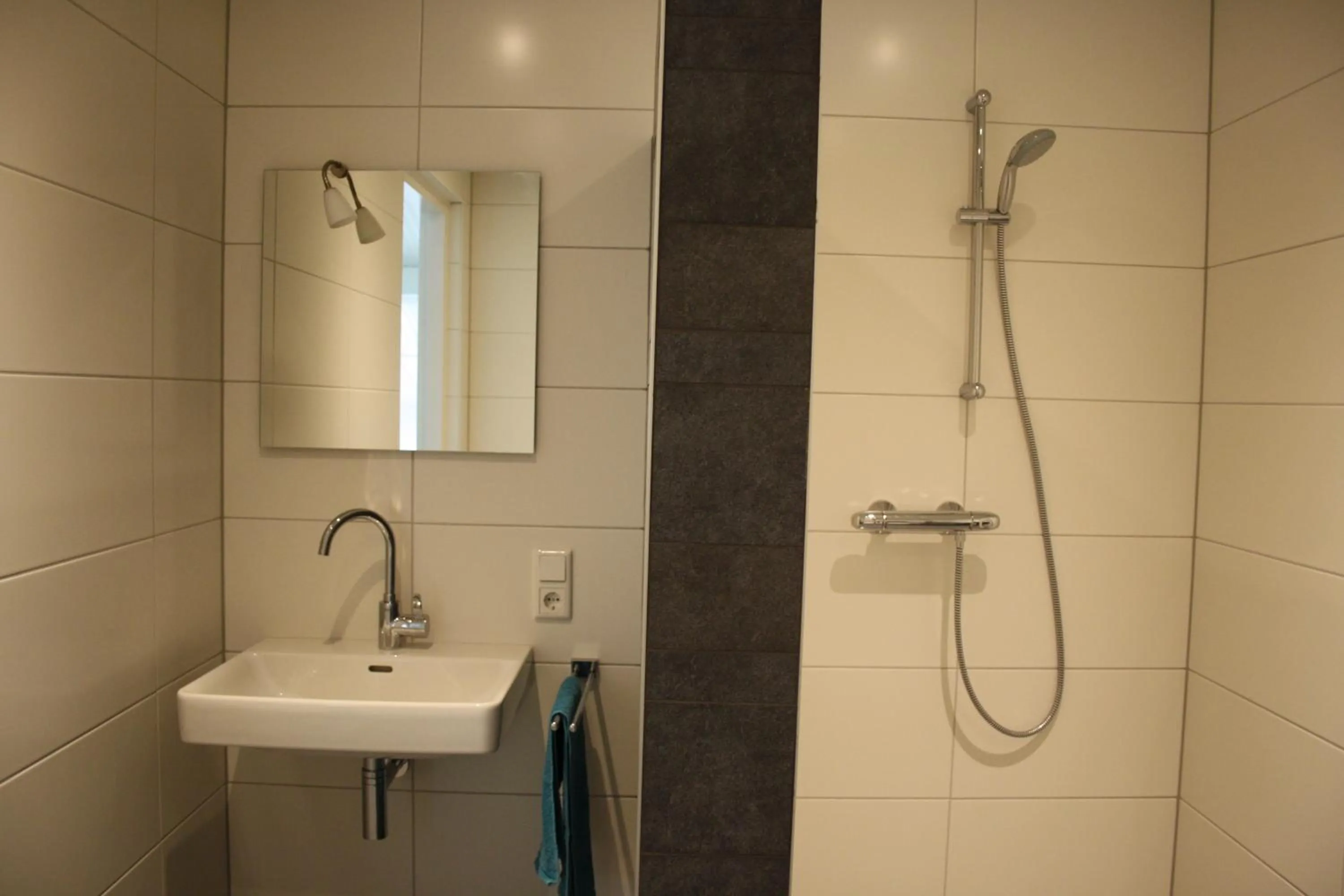Shower in Klein-Amerika