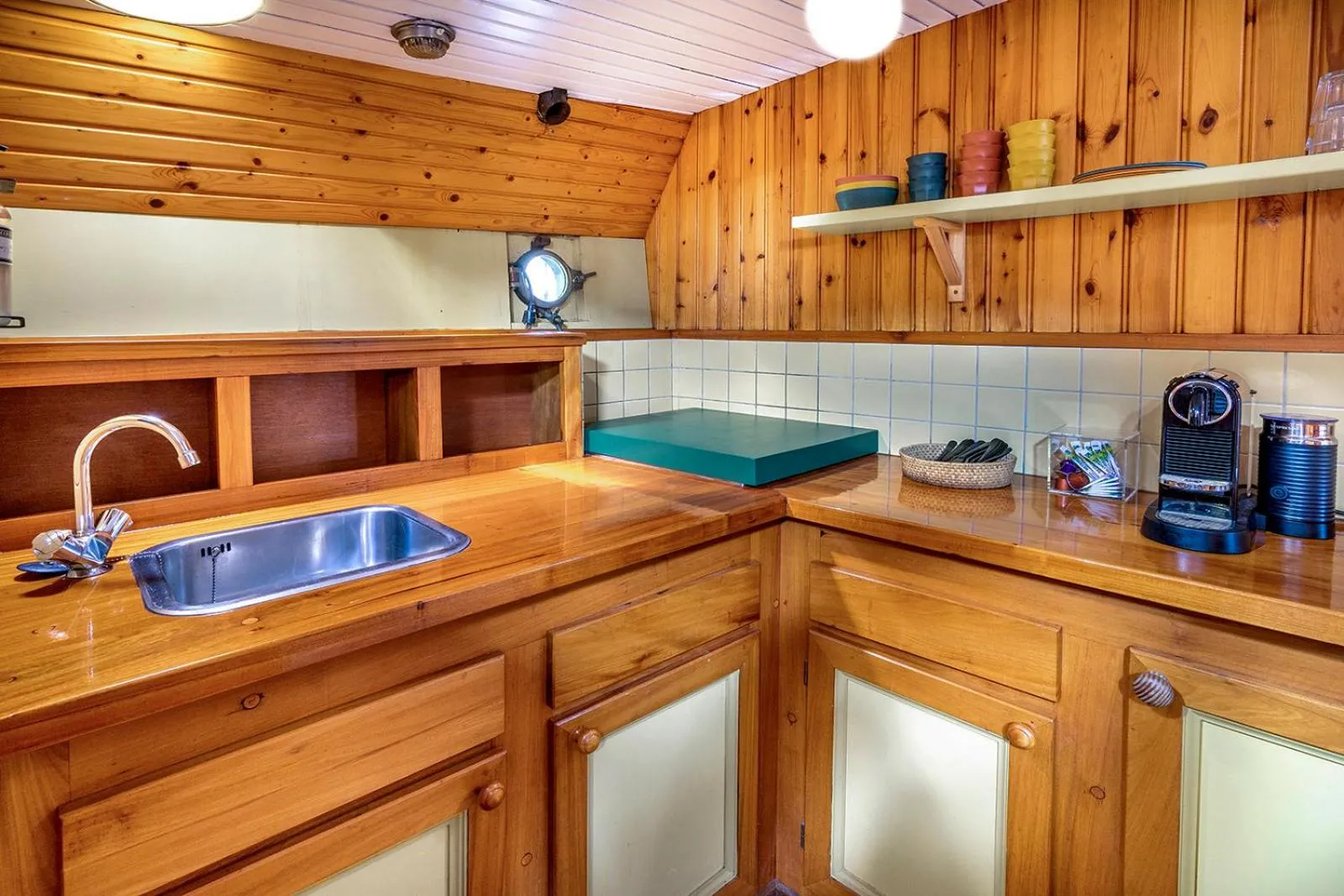 Coffee/tea facilities in Asile Flottant
