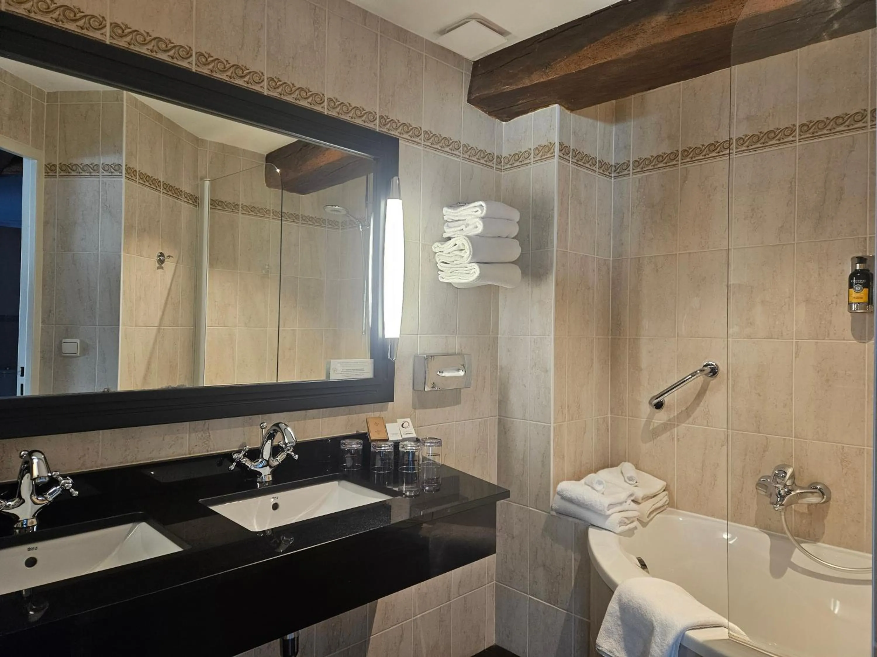 Hôtel Anne d'Anjou, The Originals Collection