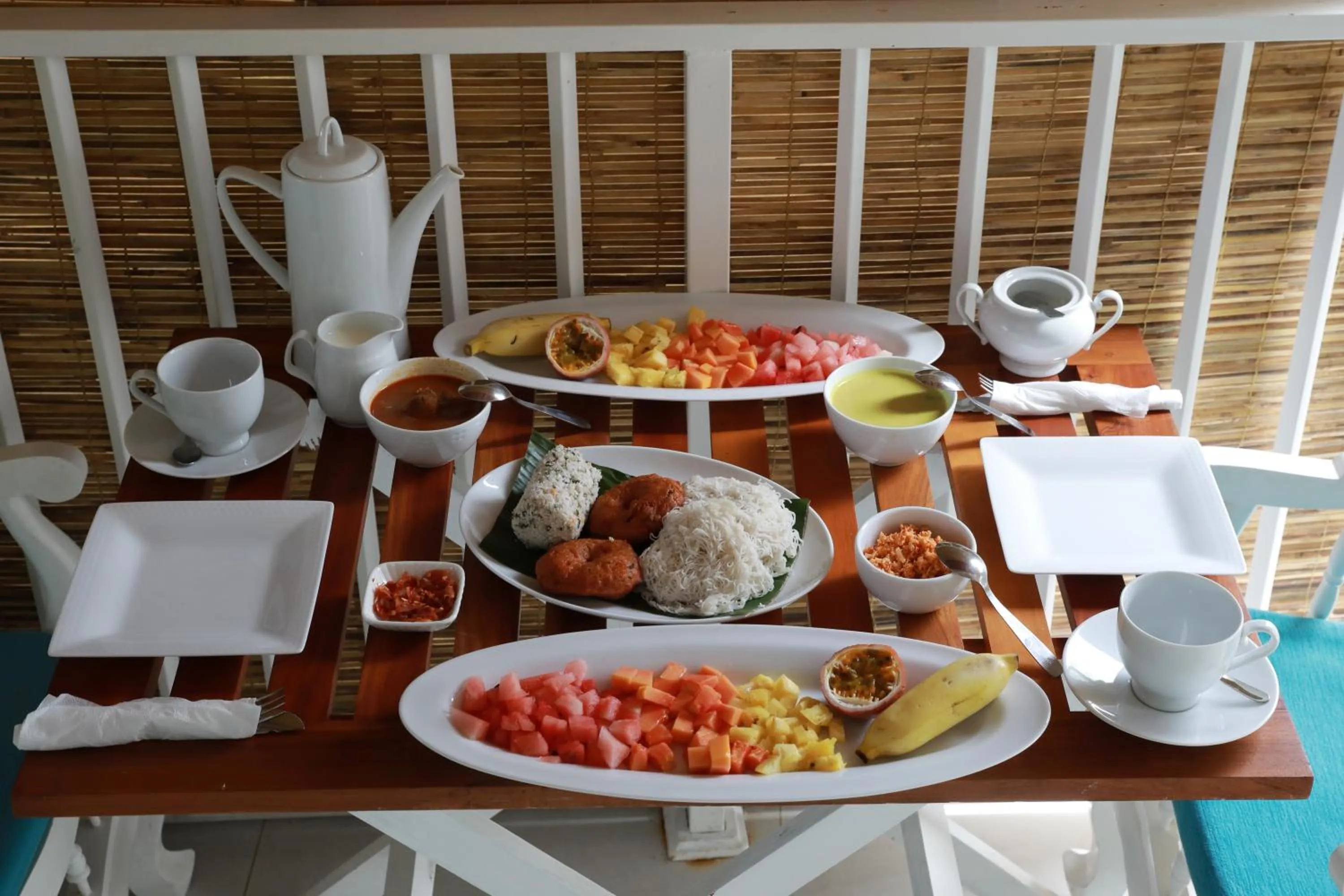 Asian breakfast in Fort Heaven - Galle Fort