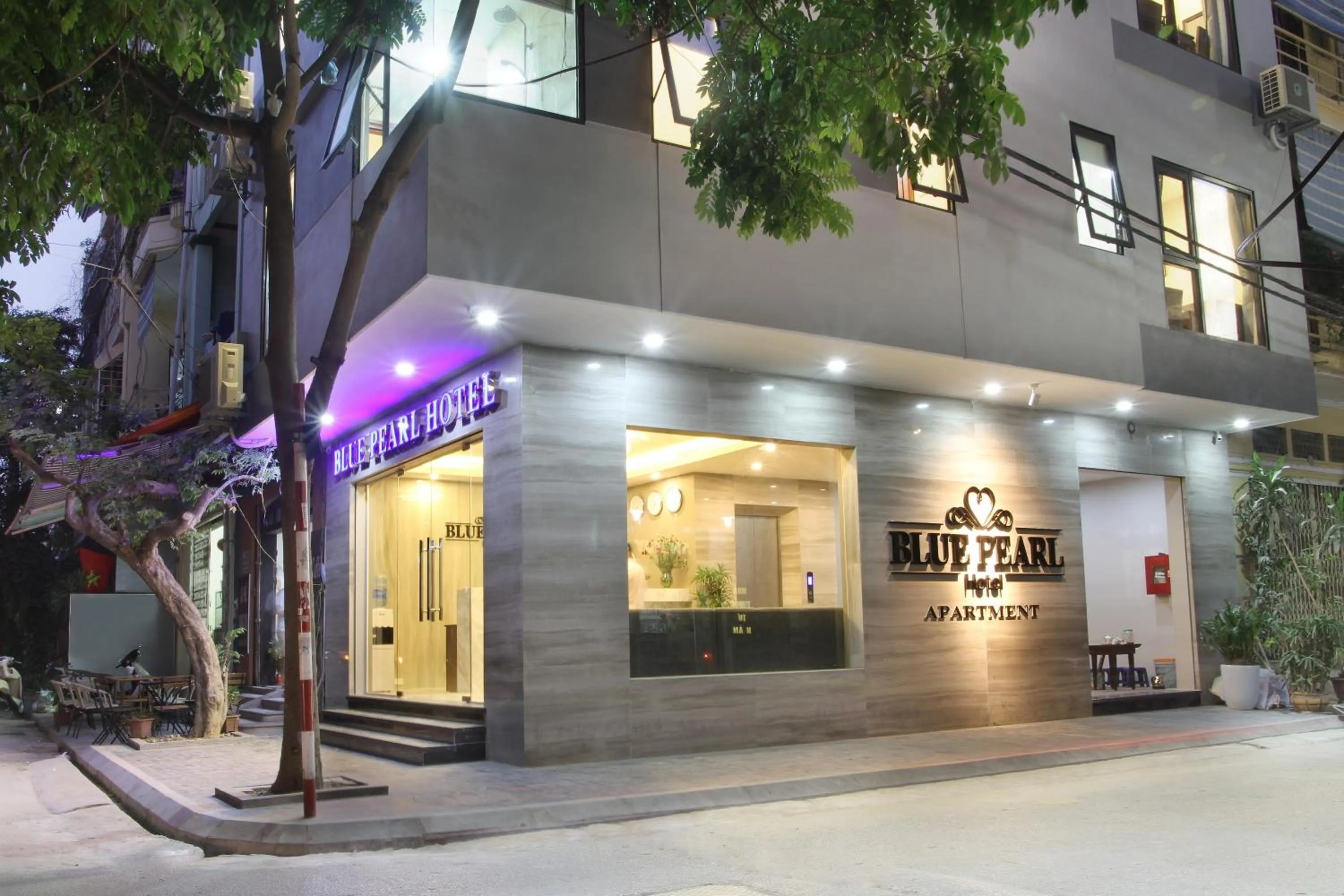 Property building in Blue Pearl West Hotel