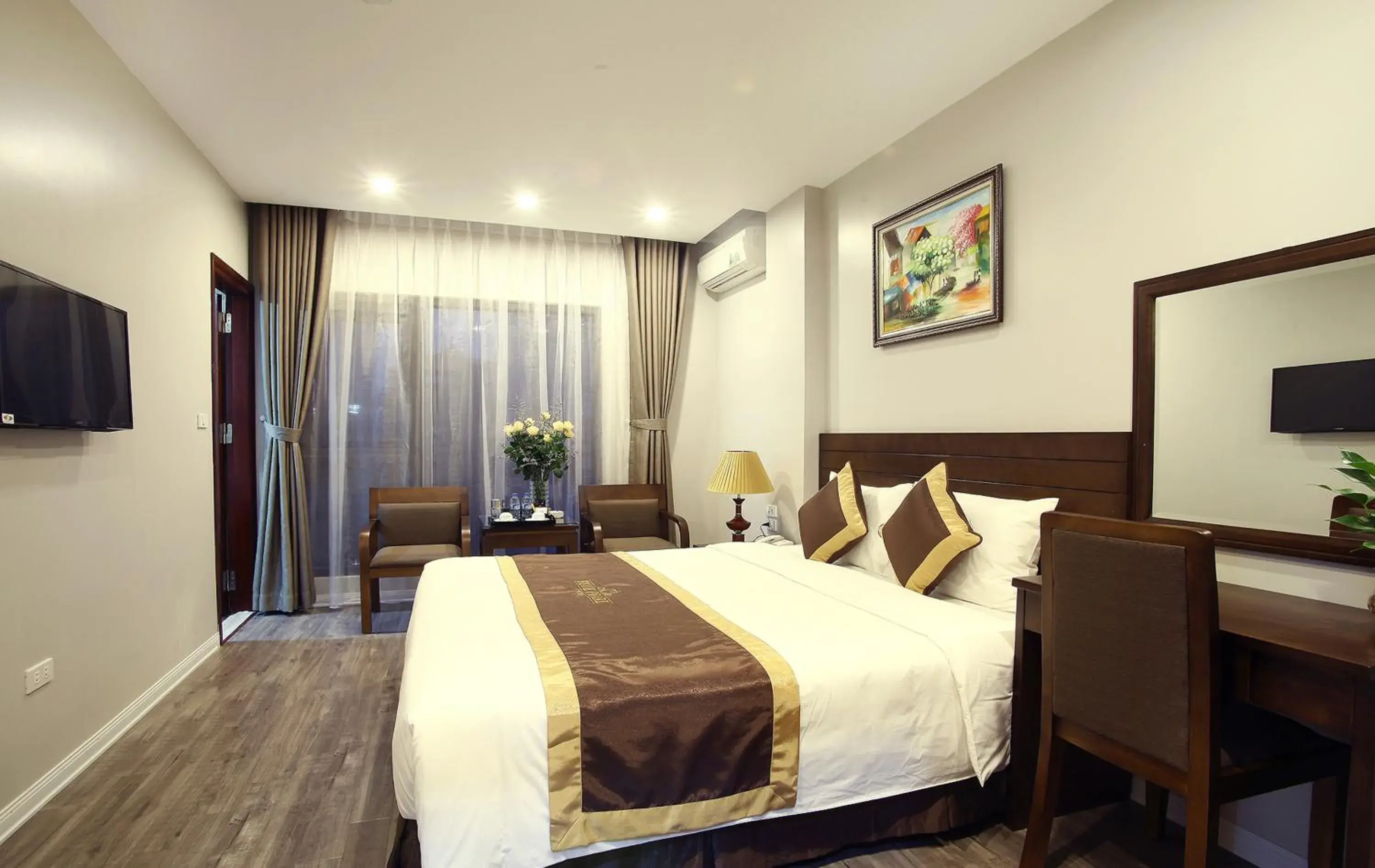 Bedroom, Bed in Blue Pearl West Hotel Bedroom, Bed in Blue Pearl West Hotel