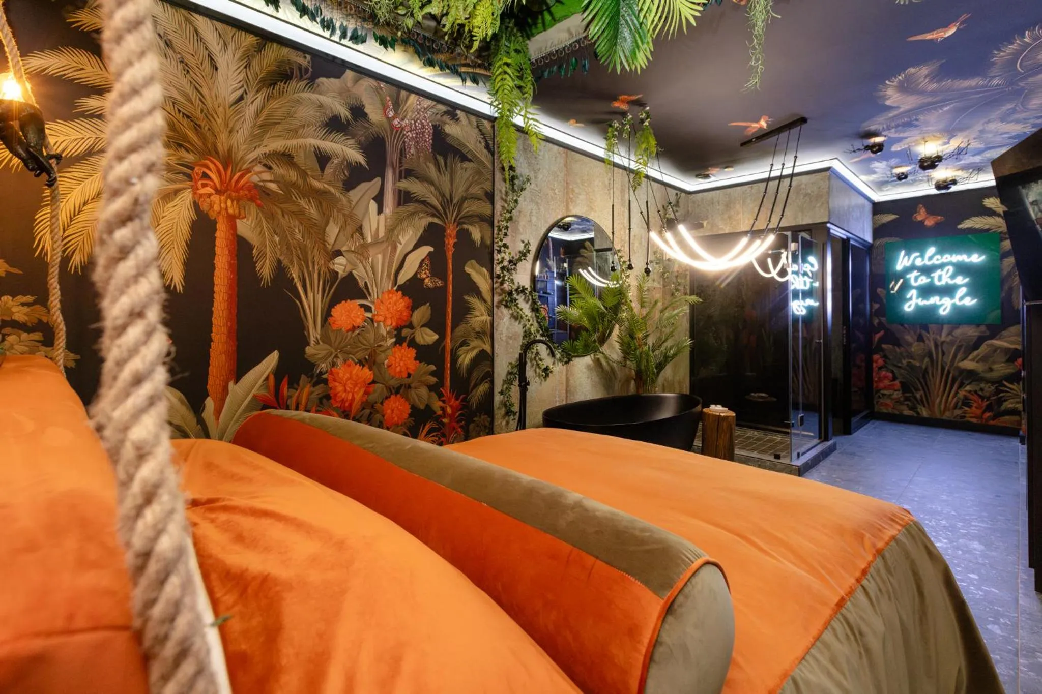 Shower in Mint Hotel Sandhurst