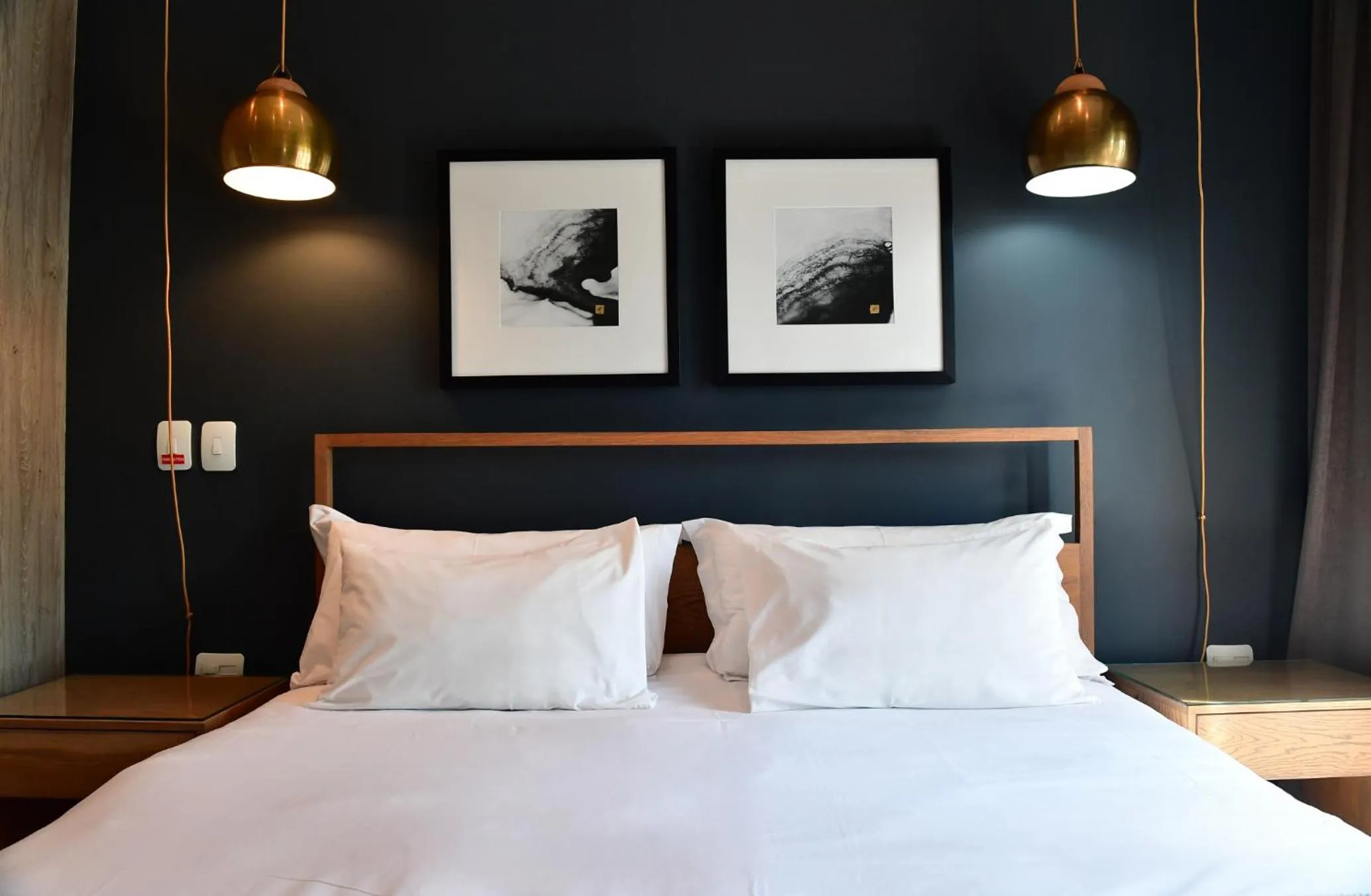 Bed in Mint Hotel Sandhurst