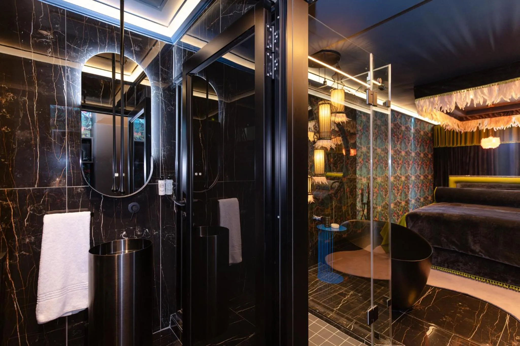 Shower in Mint Hotel Sandhurst