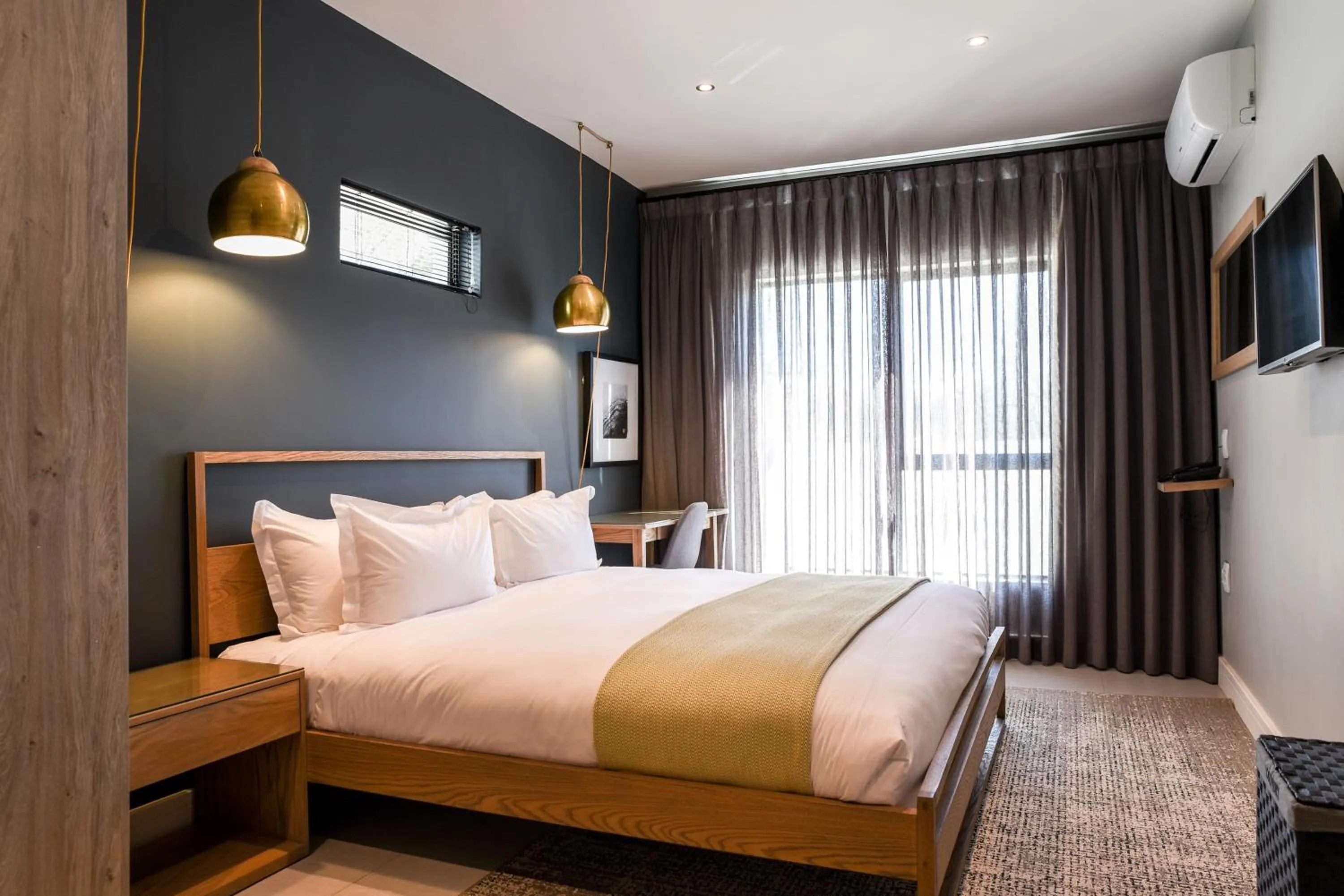 Bedroom, Bed in The Residency Sandhurst