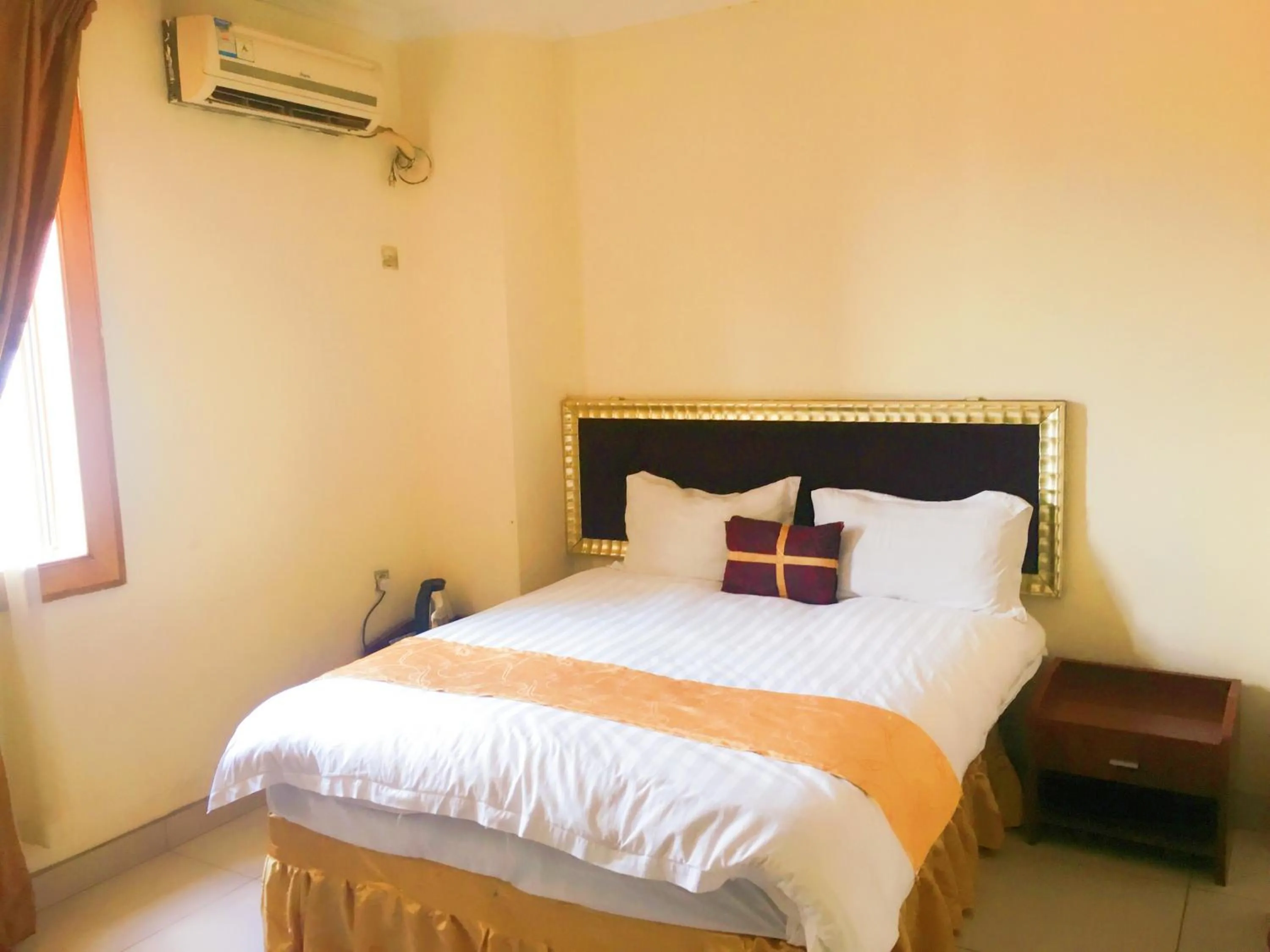 Bedroom in Shengtang Business Hotel