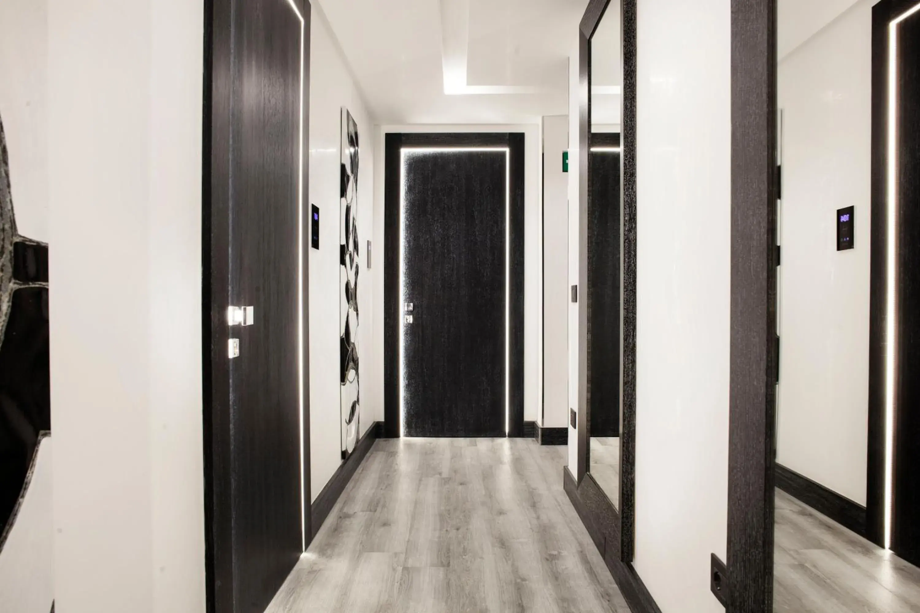 Standard Double Room in LHP Suite Napoli Parco Margherita Standard Double Room in LHP Suite Napoli Parco Margherita